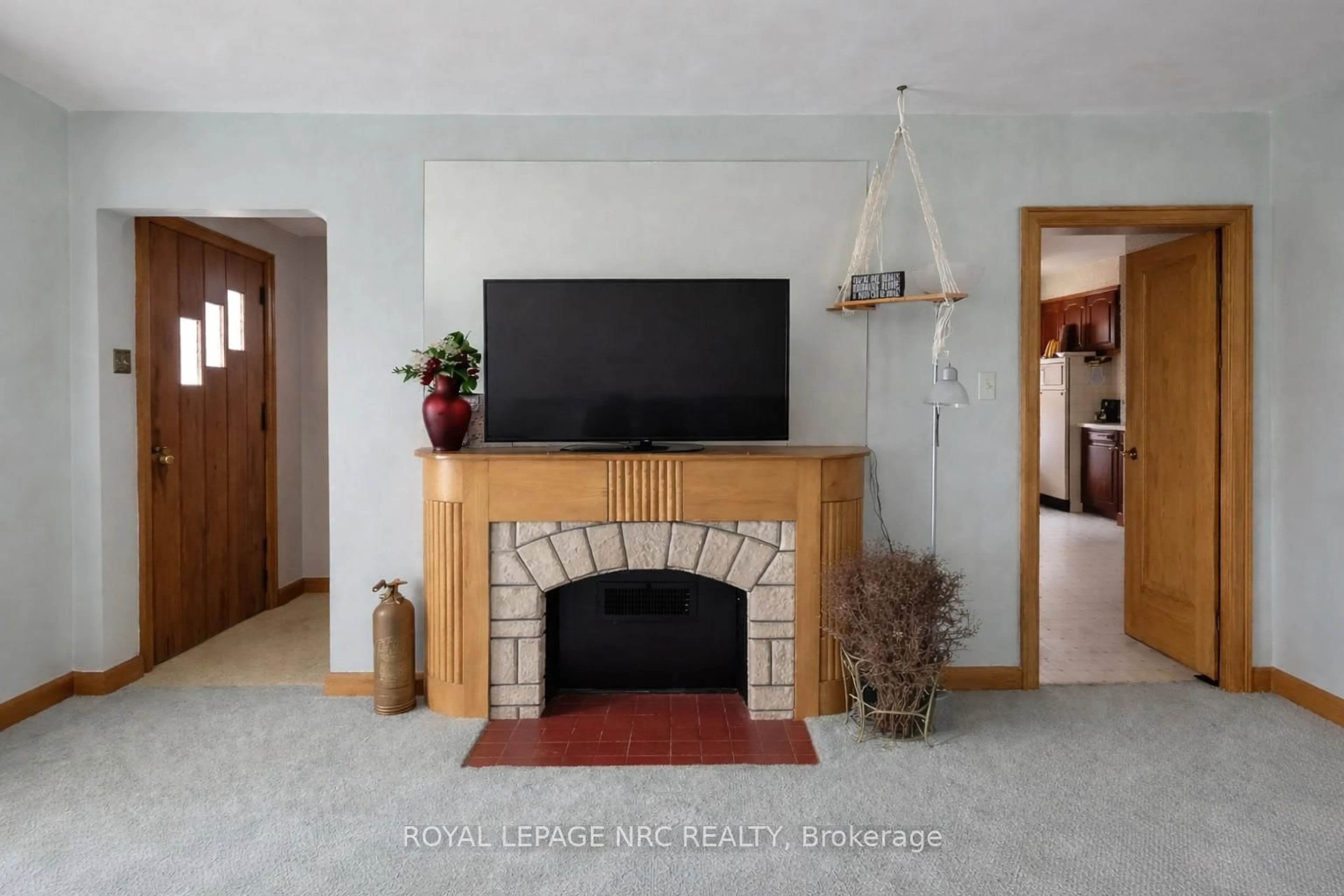 Unknown for 19 Lakeshore Rd, Port Colborne Ontario L3K 2S2