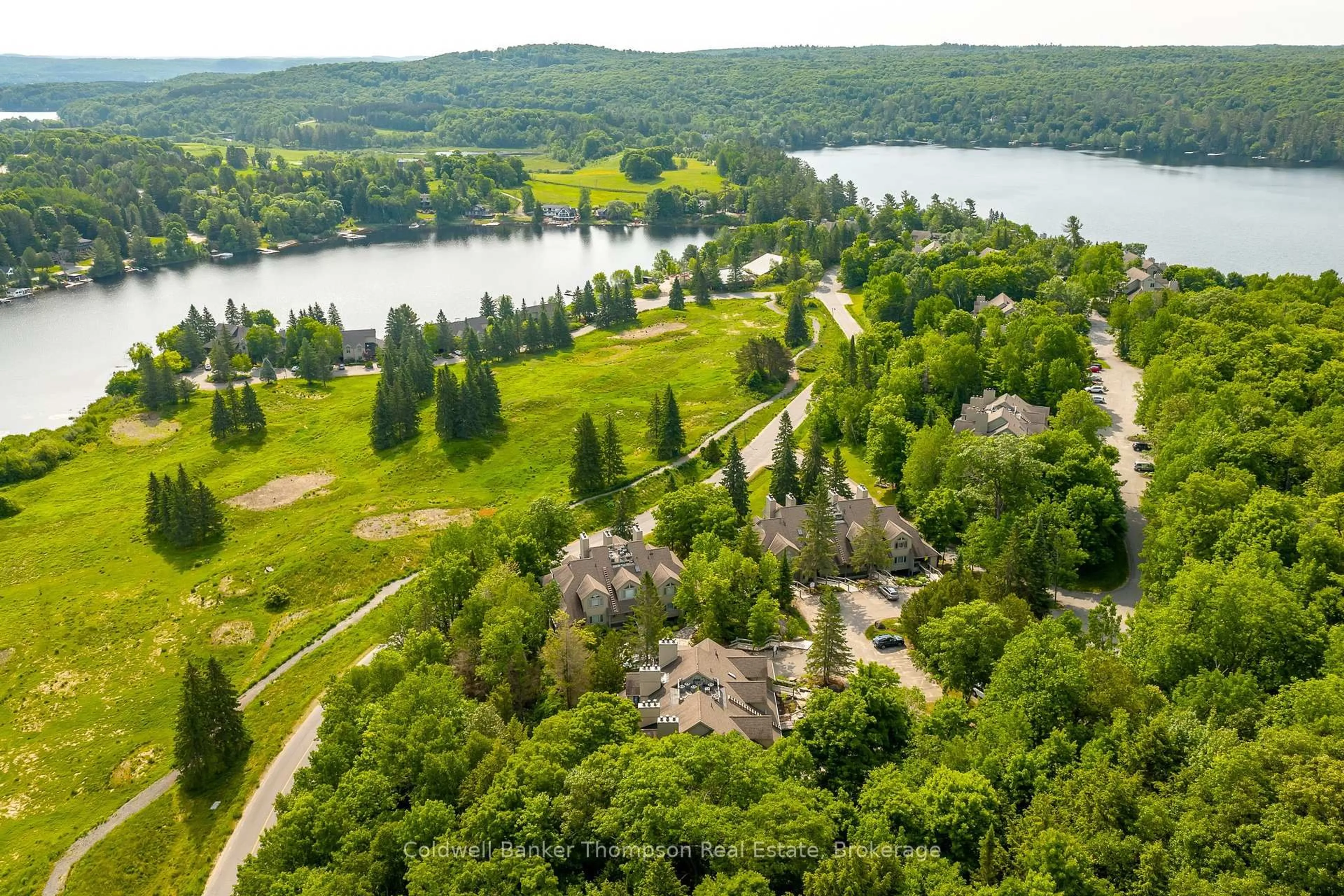 A pic from outside/outdoor area/front of a property/back of a property/a pic from drone, water/lake/river/ocean view for 3931 Grandview Forest Hill Dr, Huntsville Ontario P1H 2N5