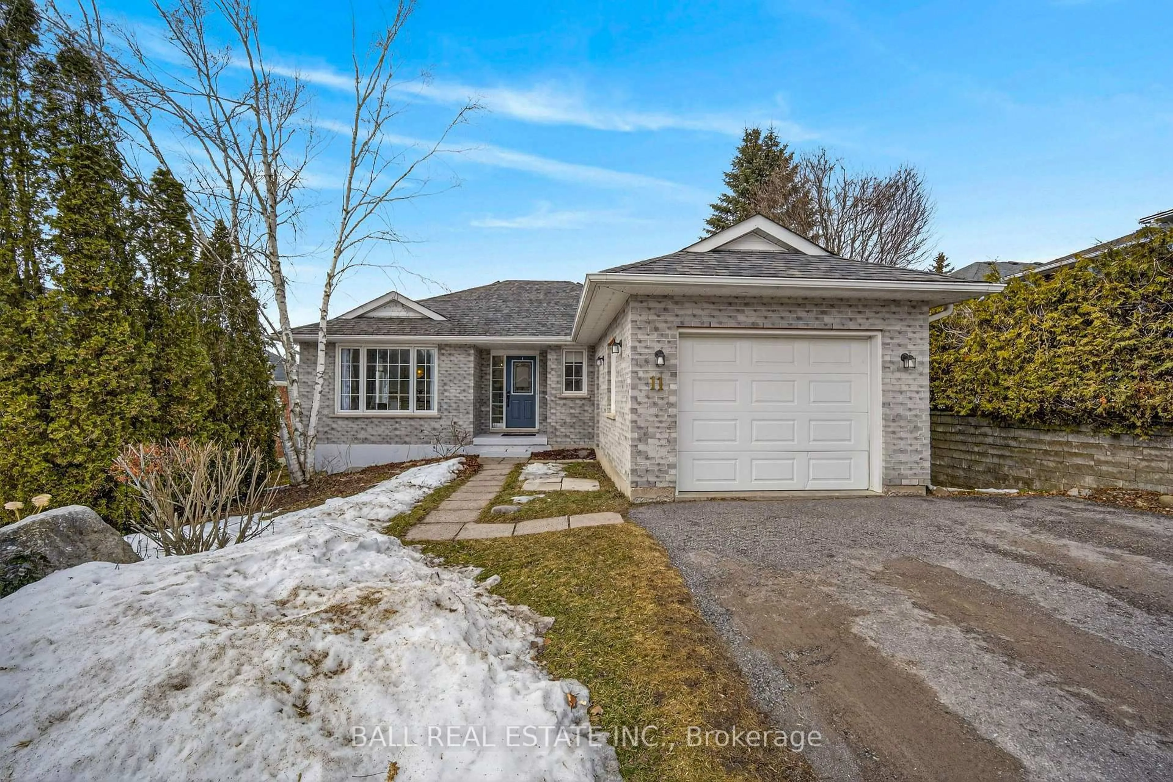 Home with brick exterior material, street for 11 Francis St, Selwyn Ontario K0L 2H0