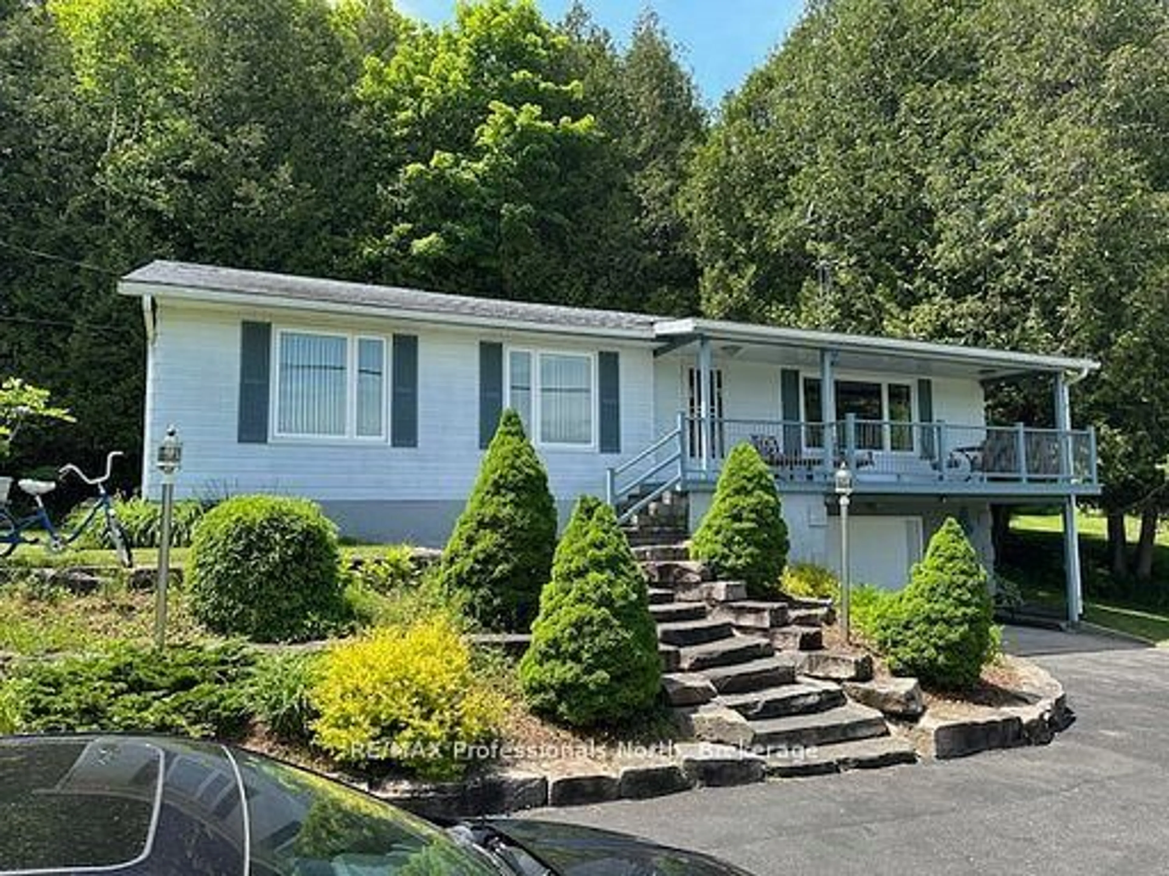 Home with vinyl exterior material, unknown for 1981 Horseshoe Lake Rd, Minden Hills Ontario K0M 2K0