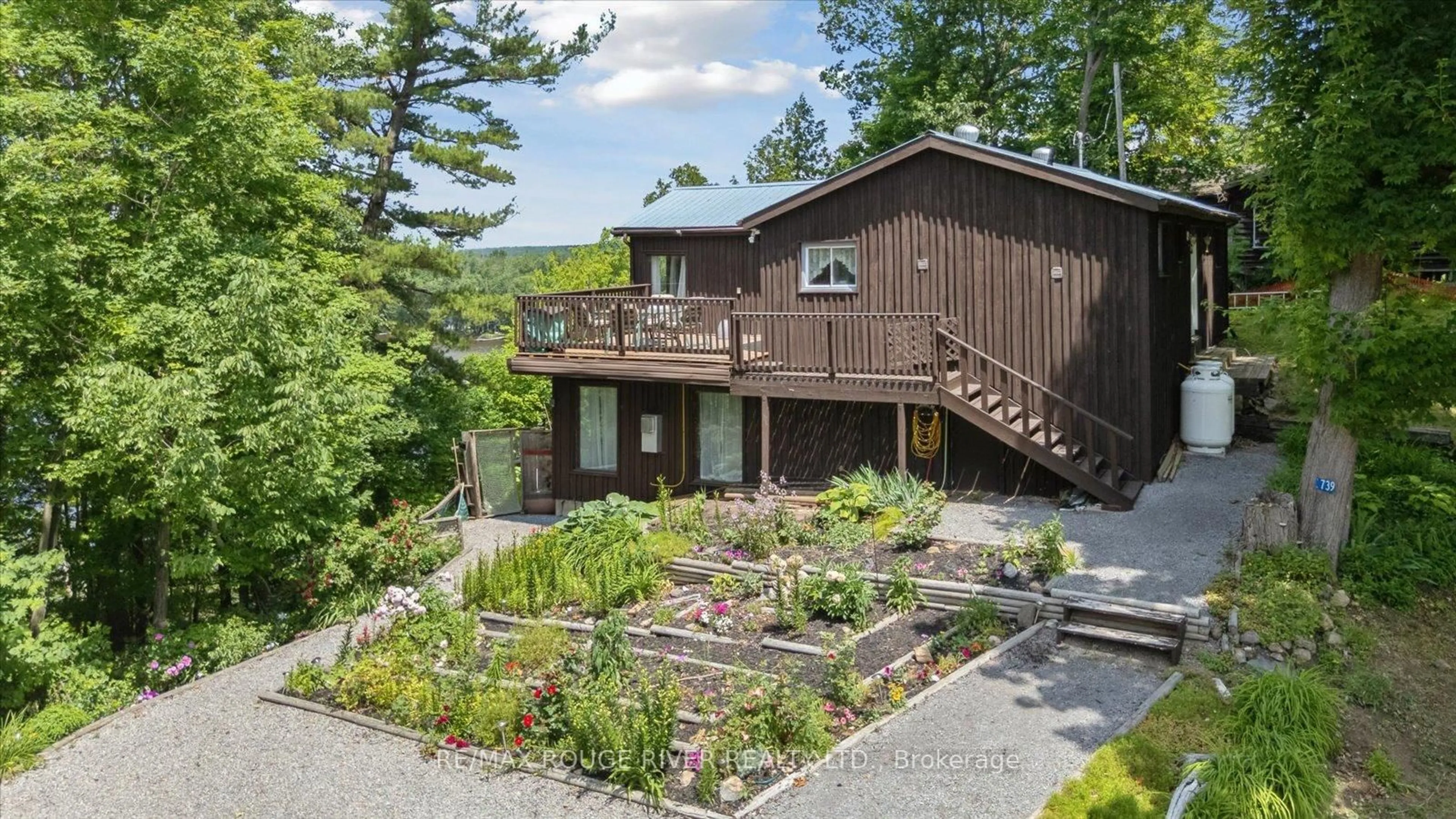 Patio, unknown for 739 Marble Point Rd, Limoges Ontario K0K 2M0