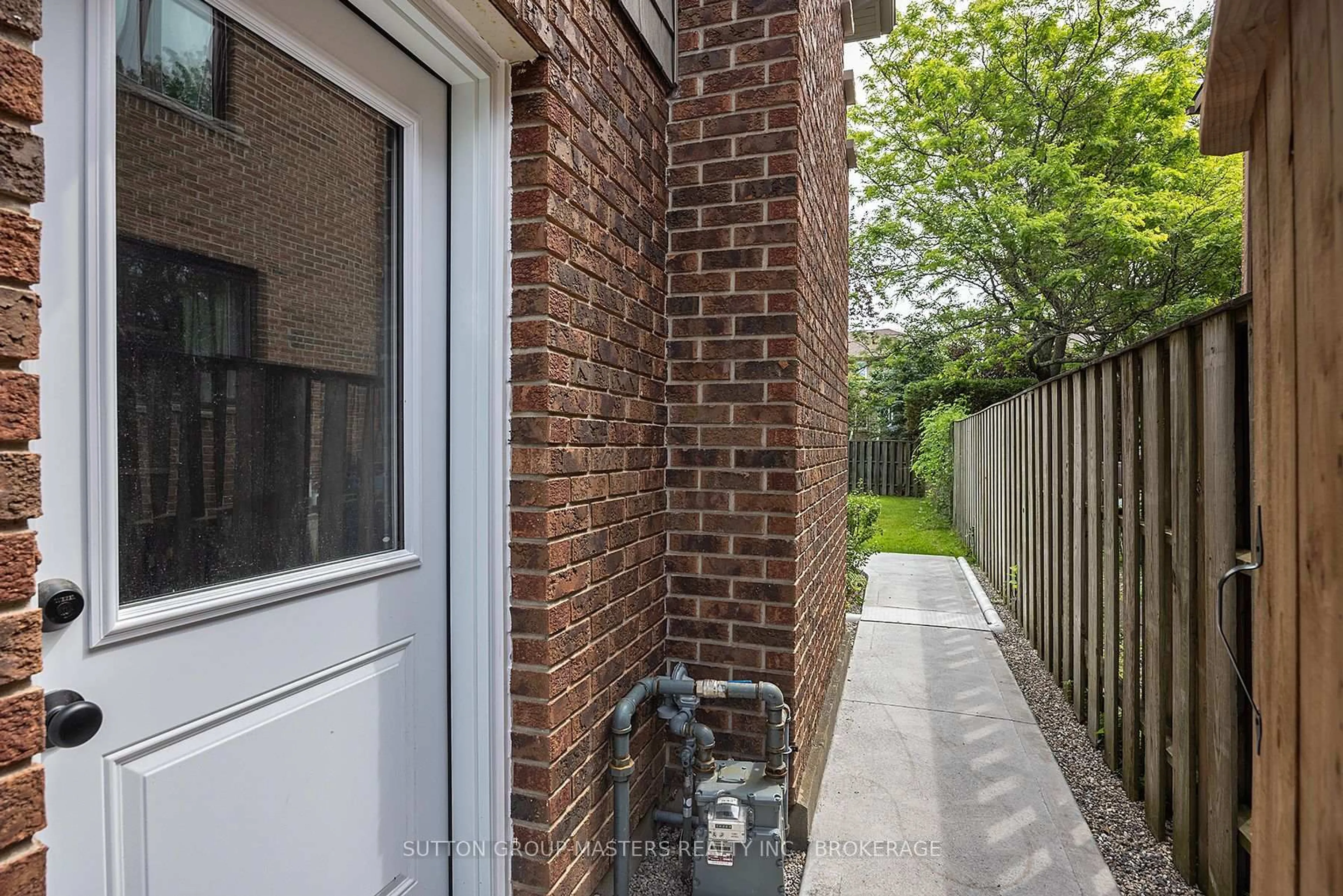Home with brick exterior material, street for 175 COUNTRY CLUB Dr, Kingston Ontario K7M 7G8