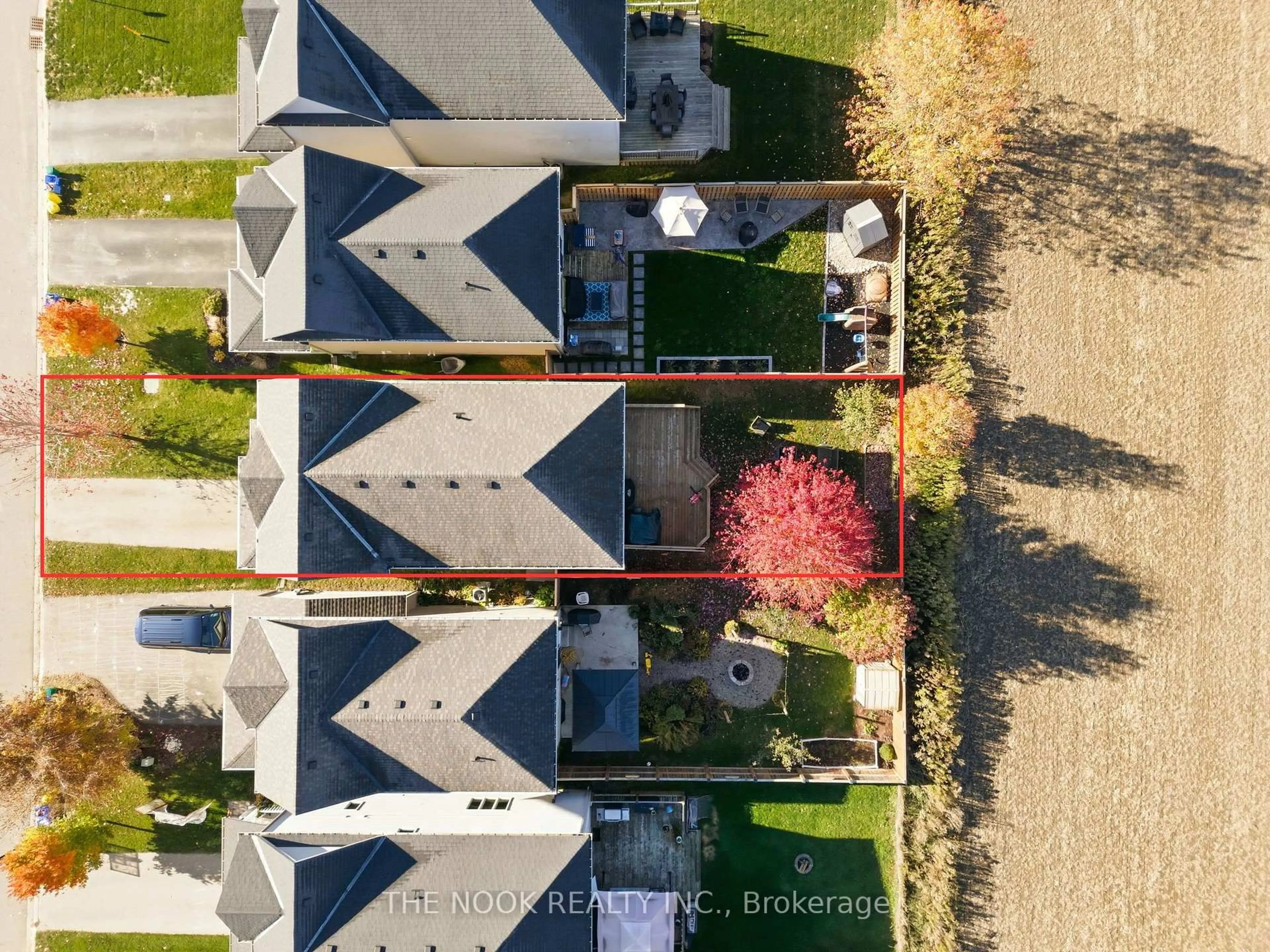 A pic from outside/outdoor area/front of a property/back of a property/a pic from drone, street for 89 Goodall Crt, Centre Wellington Ontario N1M 0C8