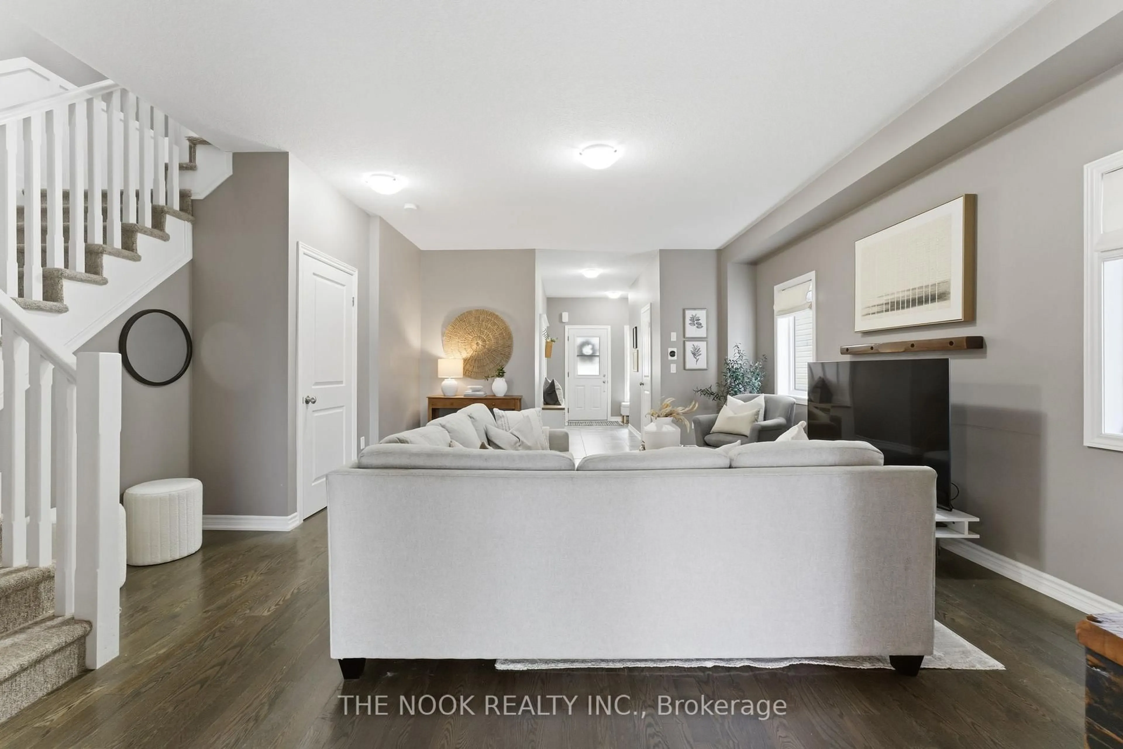 Living room with furniture, unknown for 89 Goodall Crt, Centre Wellington Ontario N1M 0C8