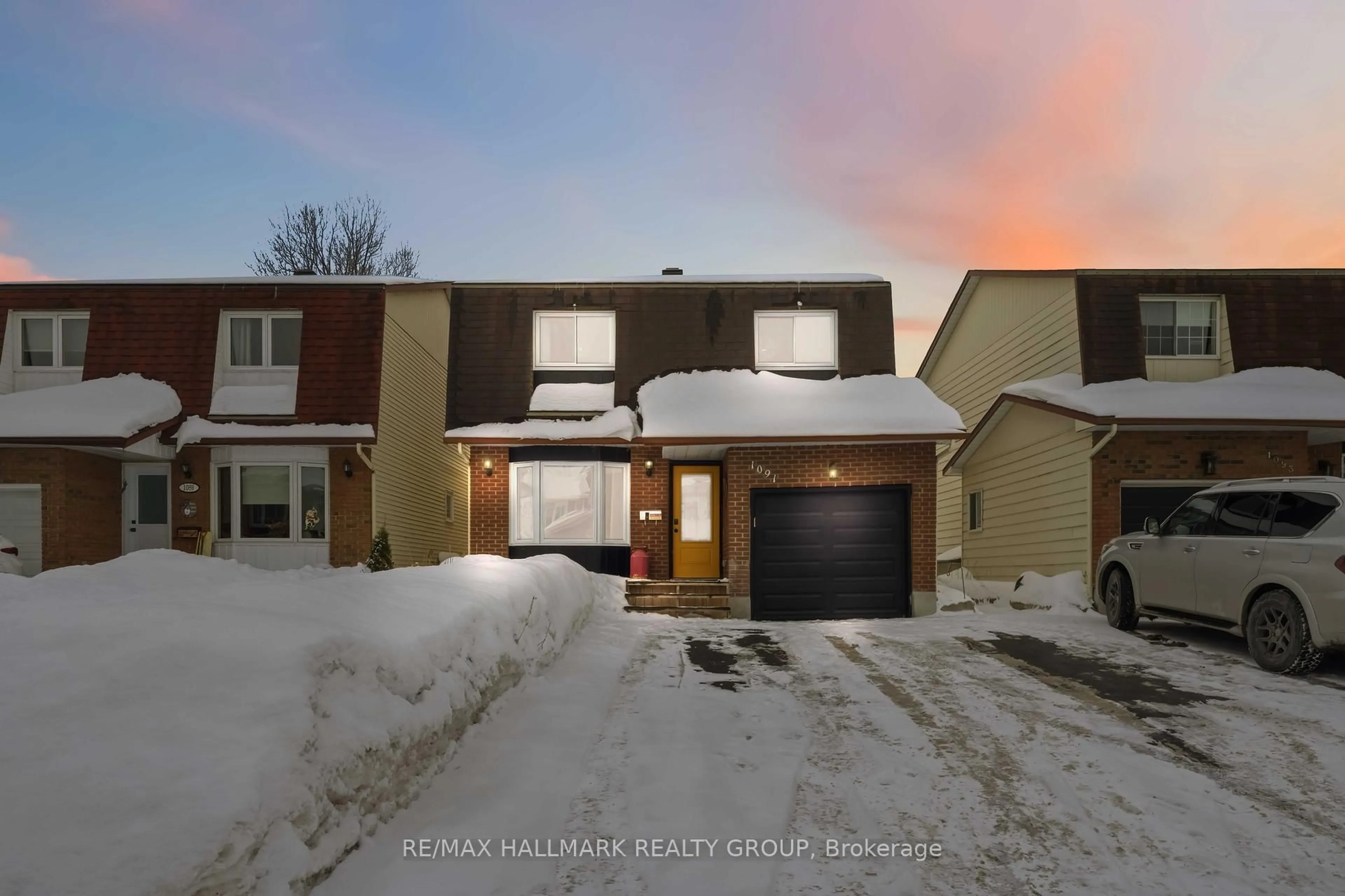 Unknown for 1091 Burgundy Lane, Orleans Ontario K1C 2M9