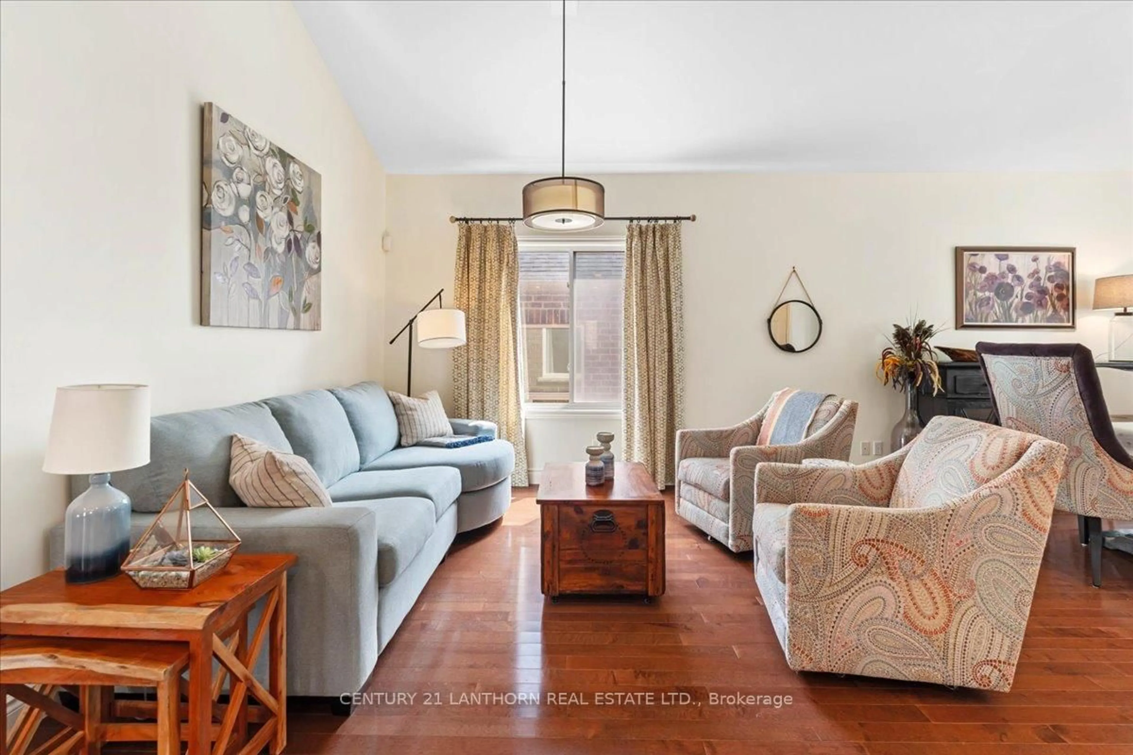 Living room with furniture, unknown for 18 McDougall Dr, Belleville Ontario K8N 4Z5