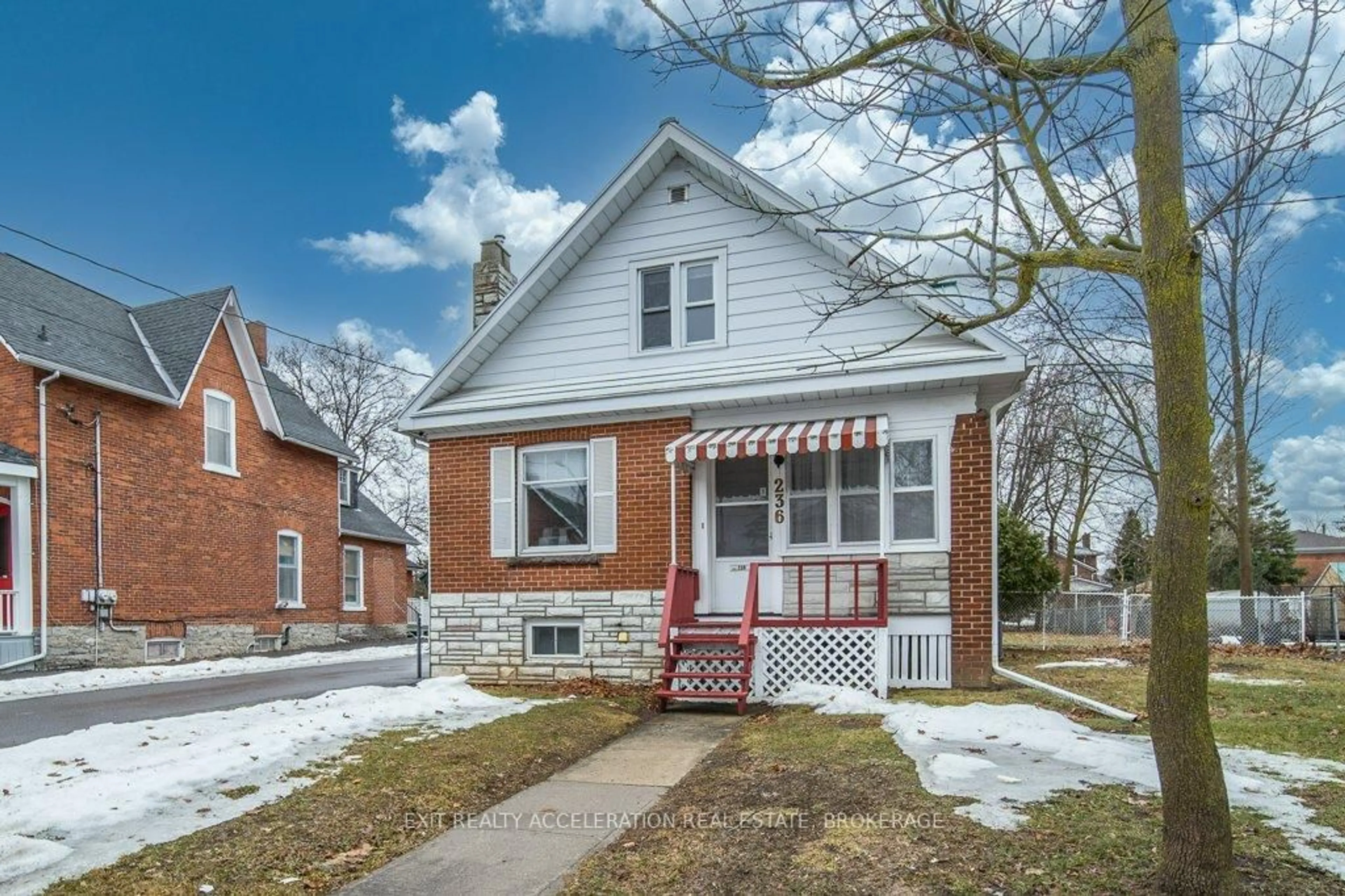 Home with brick exterior material, street for 236 East St, Greater Napanee Ontario K7R 1T2