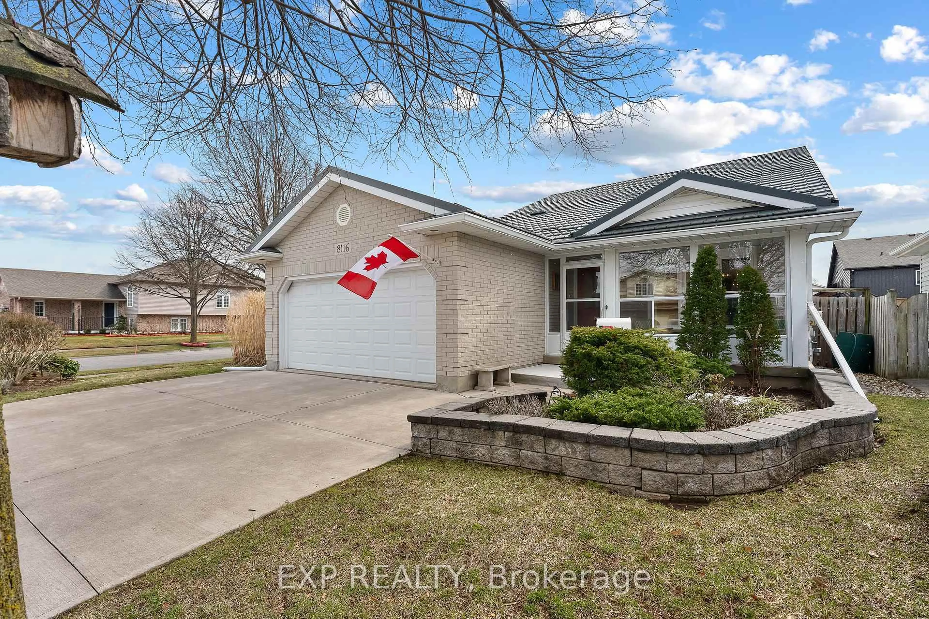 Unknown for 8116 Woodsview Cres, Niagara Falls Ontario L2H 3G3