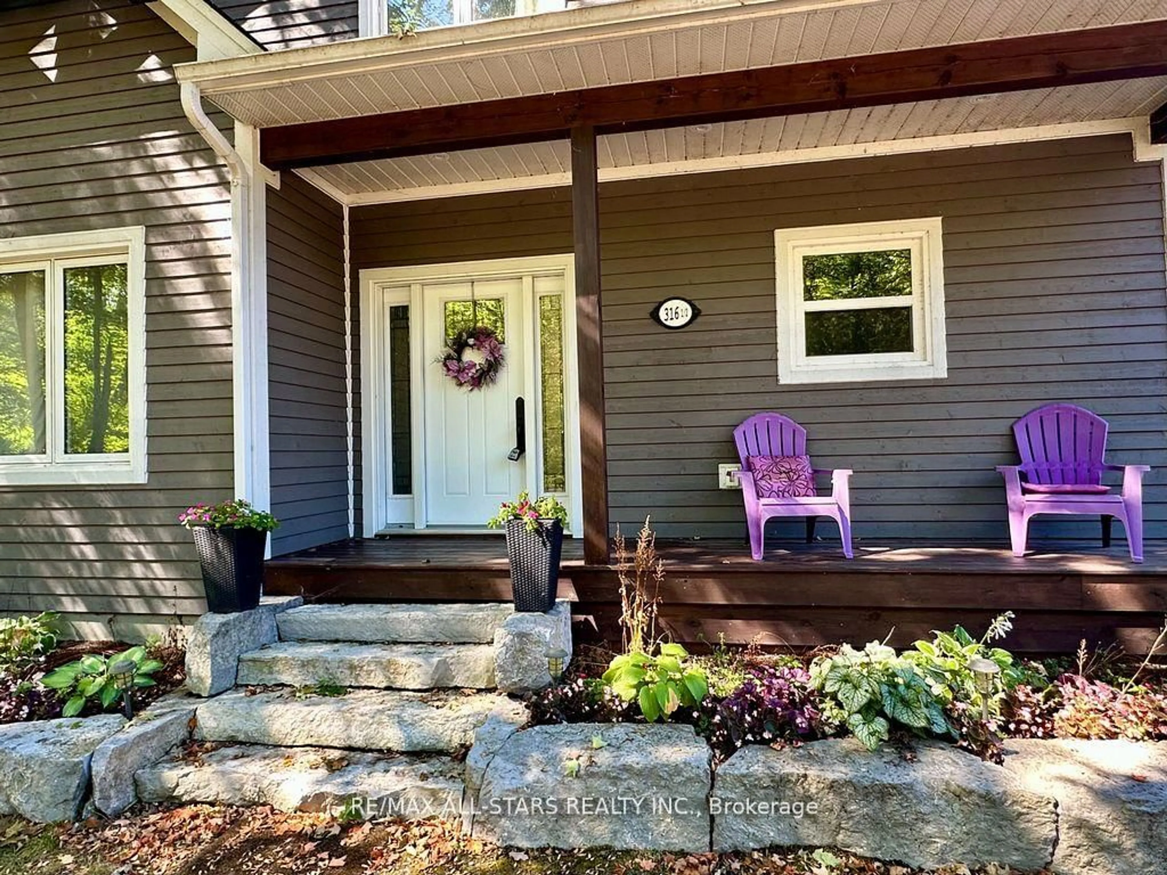 Unknown for 316 1/2 Riverside Dr, Kawartha Lakes Ontario K0M 1A0