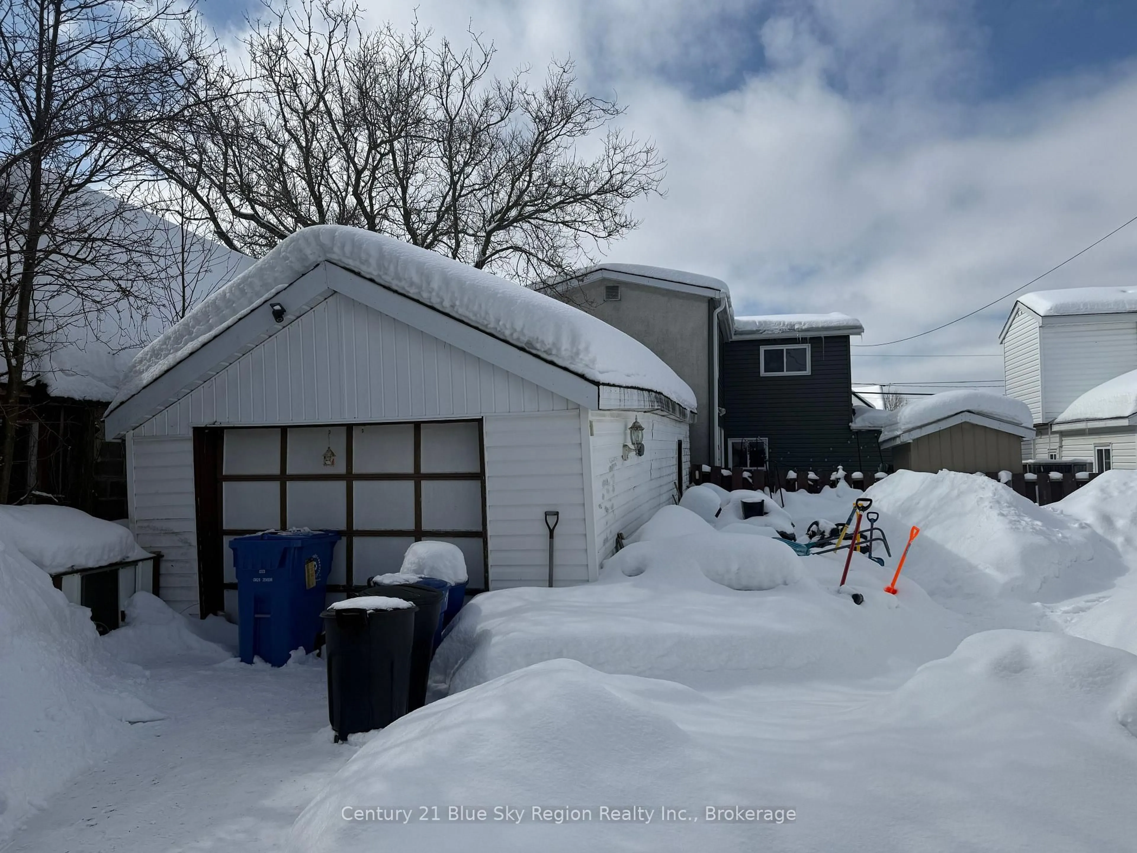 Shed for 165 Nipissing St, West Nipissing Ontario P2B 1K2