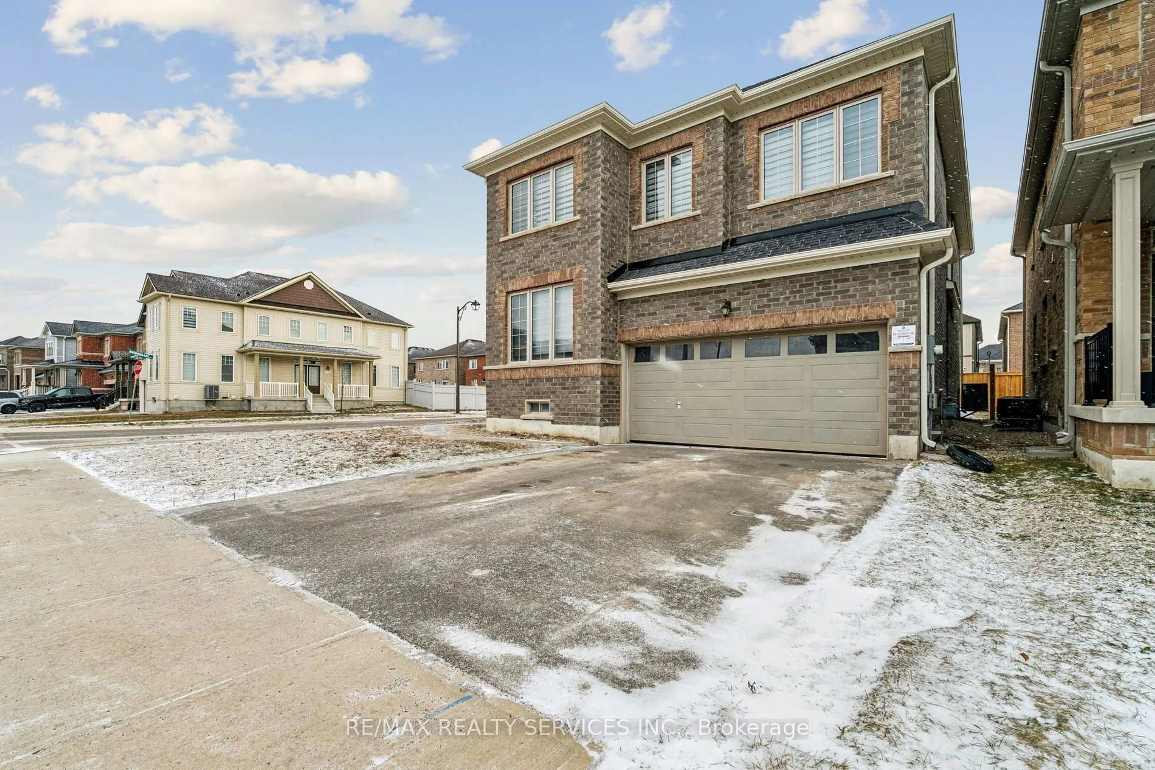 Unknown for 525 Red Elm Rd, Shelburne Ontario L6V 3Y5