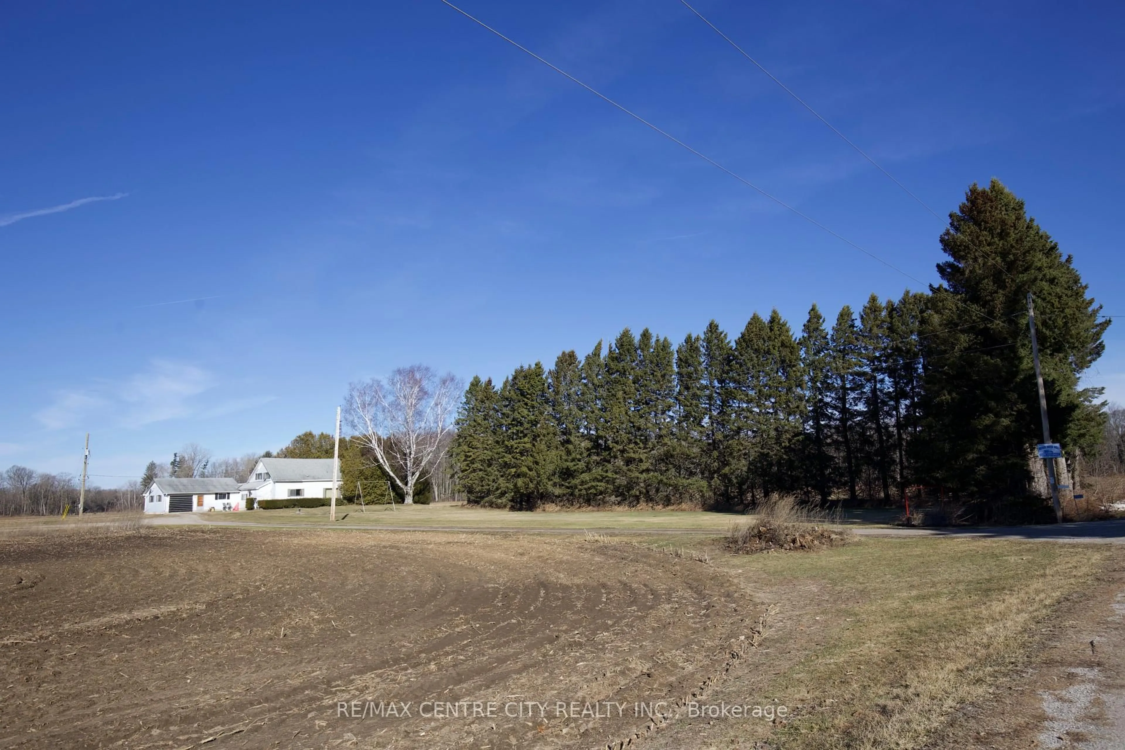 A pic from outside/outdoor area/front of a property/back of a property/a pic from drone, forest/trees view for 7923 Coyle Rd, Bayham Ontario N0J 1Y0