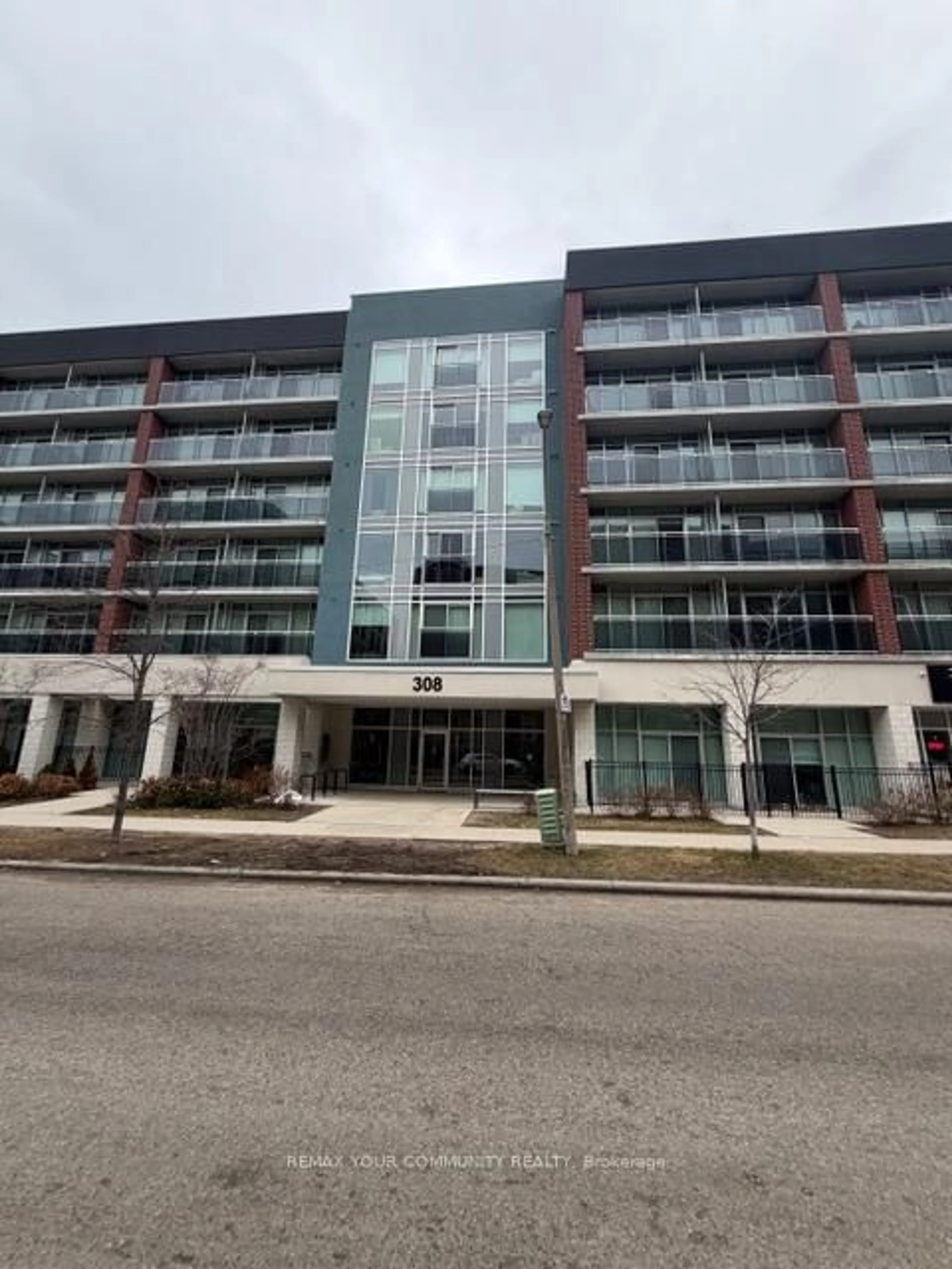 Indoor foyer for 308 Lester St #217, Waterloo Ontario N2L 3W6