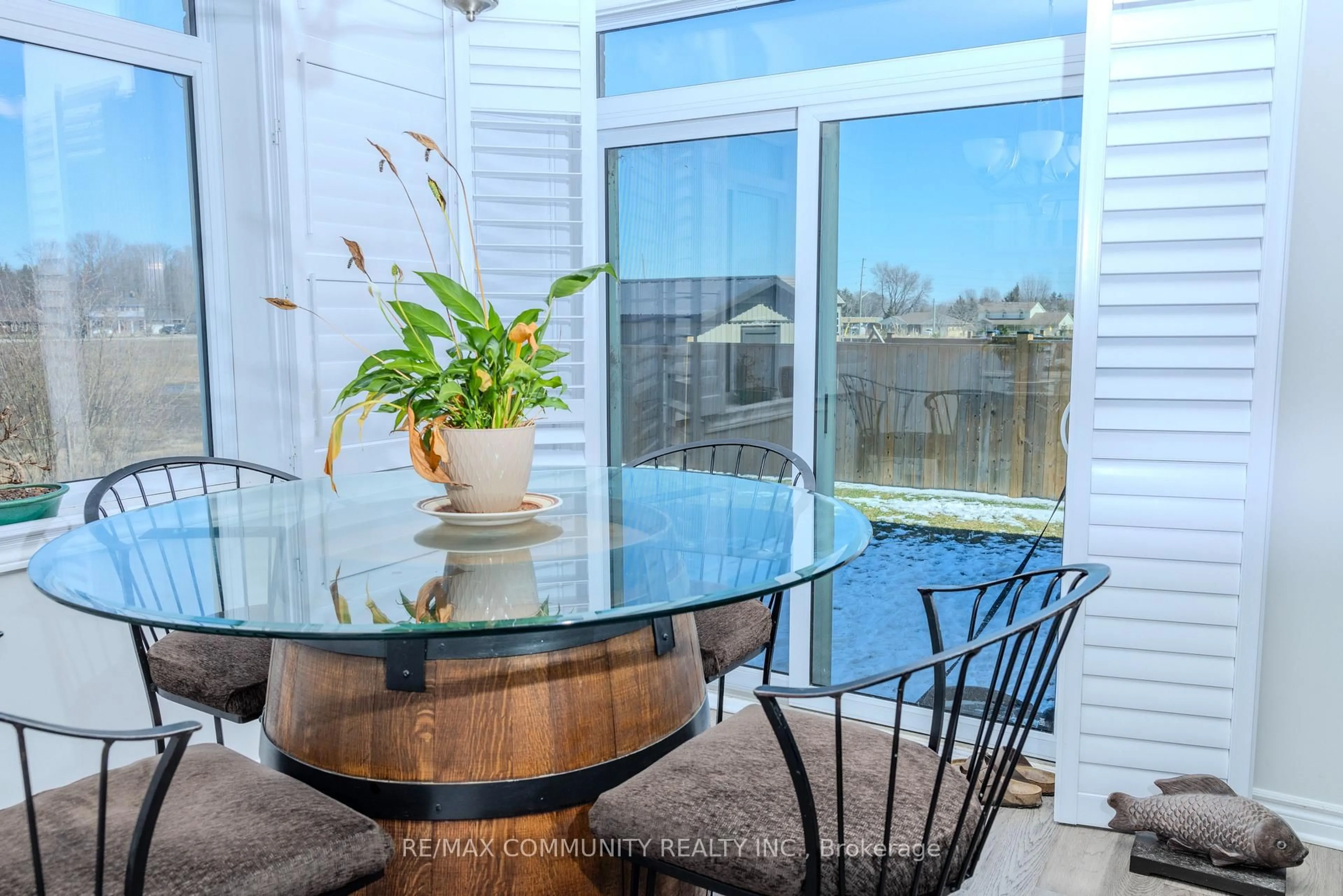 Patio, water/lake/river/ocean view for 3 Oxford Terr, St. Thomas Ontario N5R 0B5