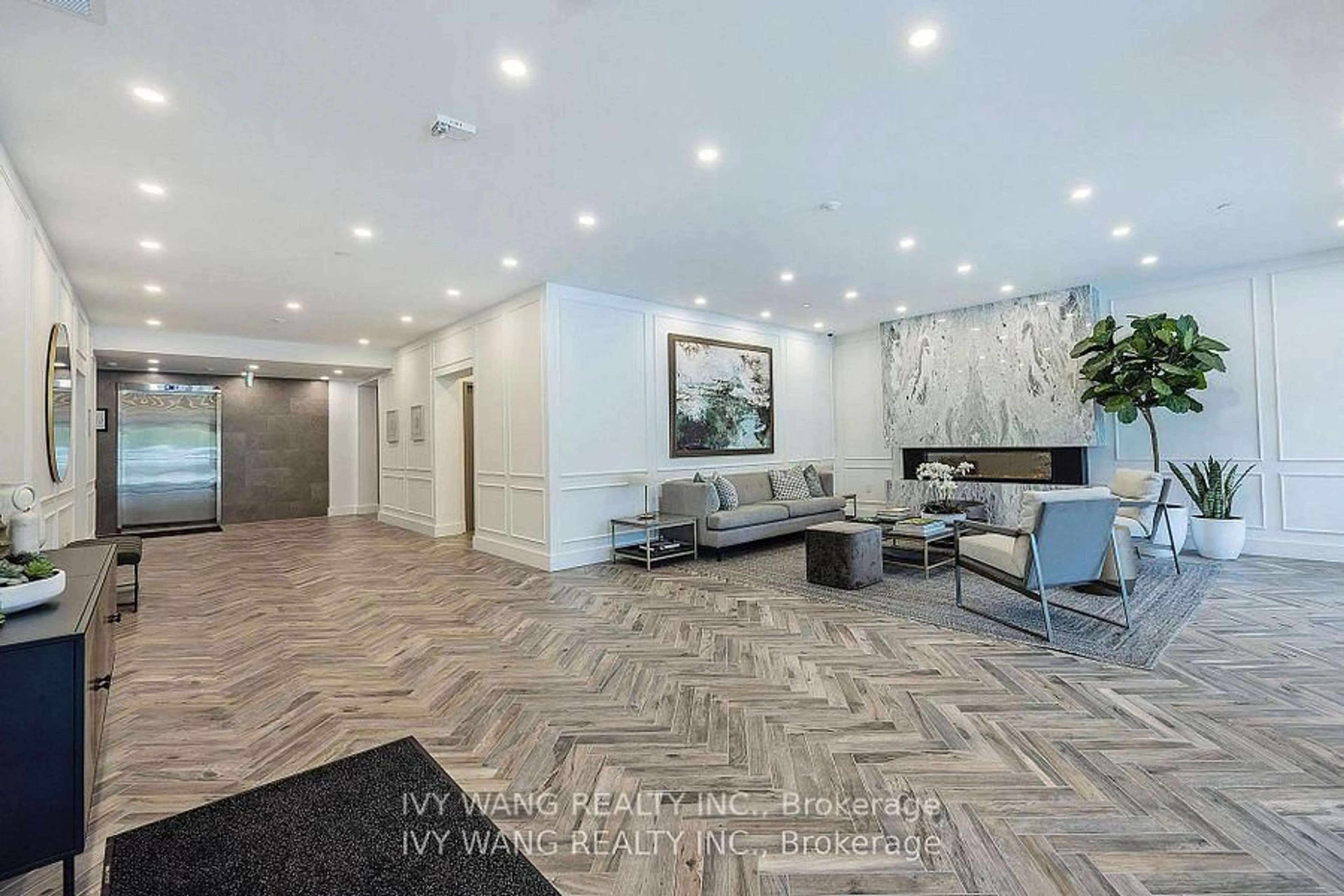 Lobby for 480 CALLAWAY Rd #616, London North Ontario N6G 0Z2