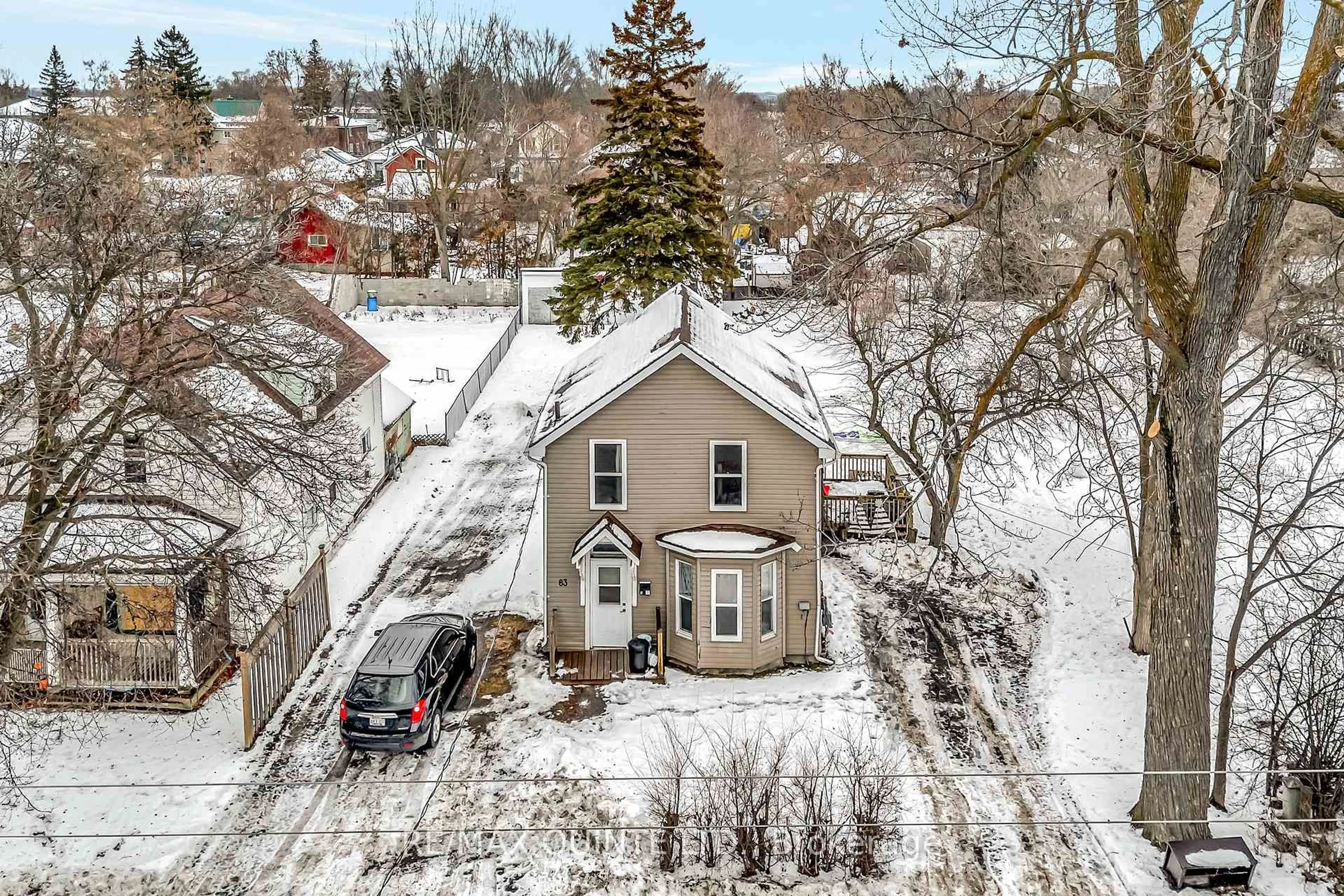 A pic from outside/outdoor area/front of a property/back of a property/a pic from drone, street for 83 Grier St, Belleville Ontario K8P 3A2