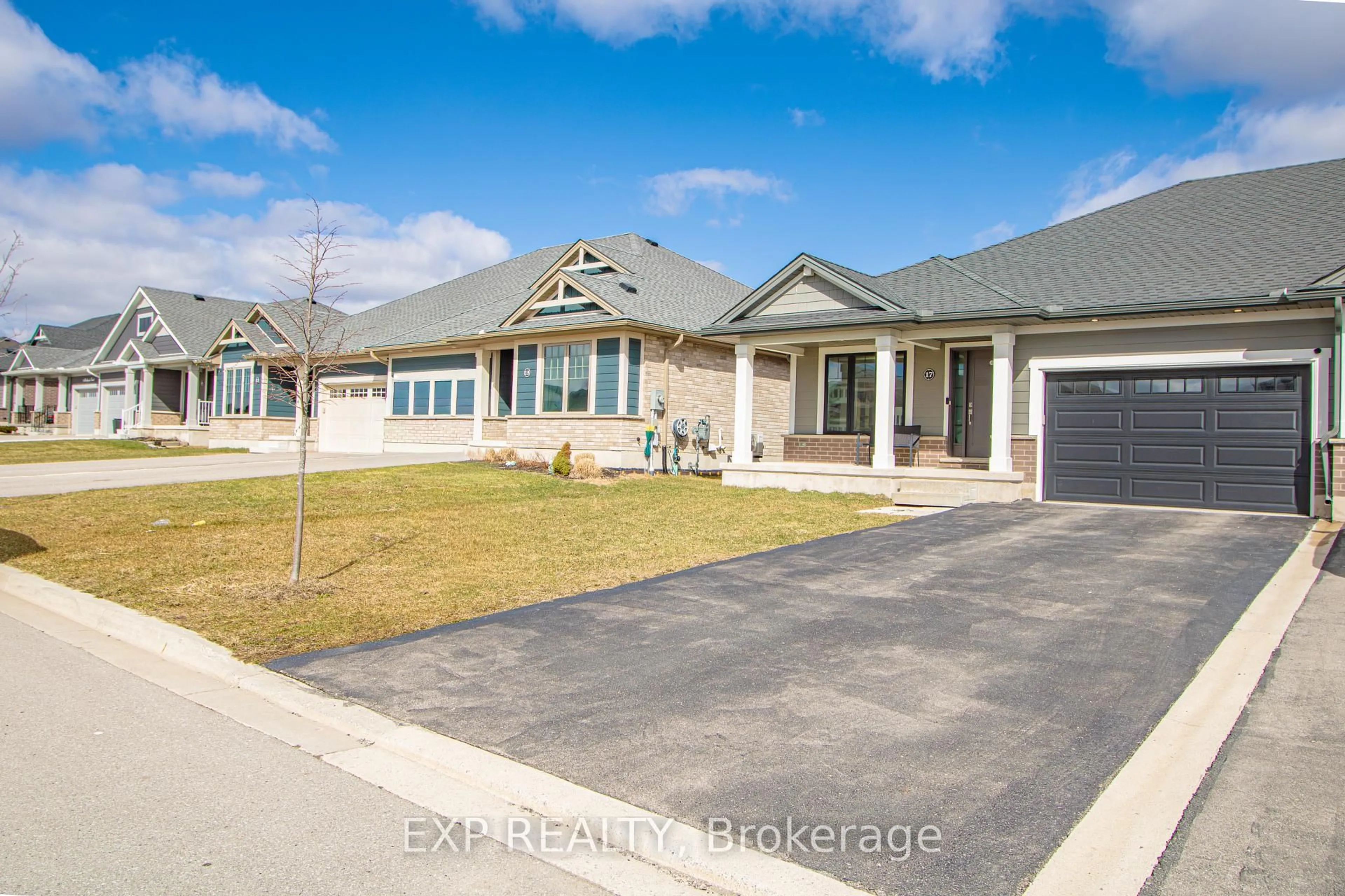 Unknown for 17 Harlequin Crt, St. Thomas Ontario N5R 0L5