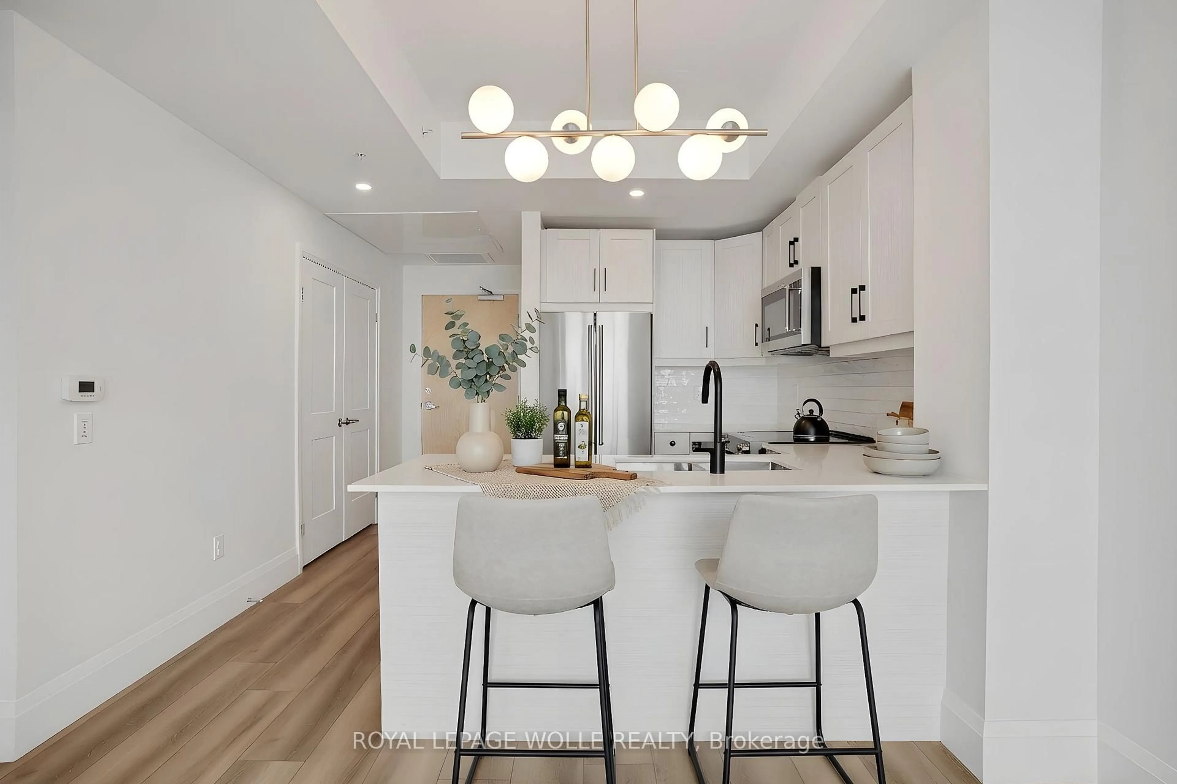 Open concept kitchen, unknown for 60 Charles St #1904, Kitchener Ontario N2G 0C9