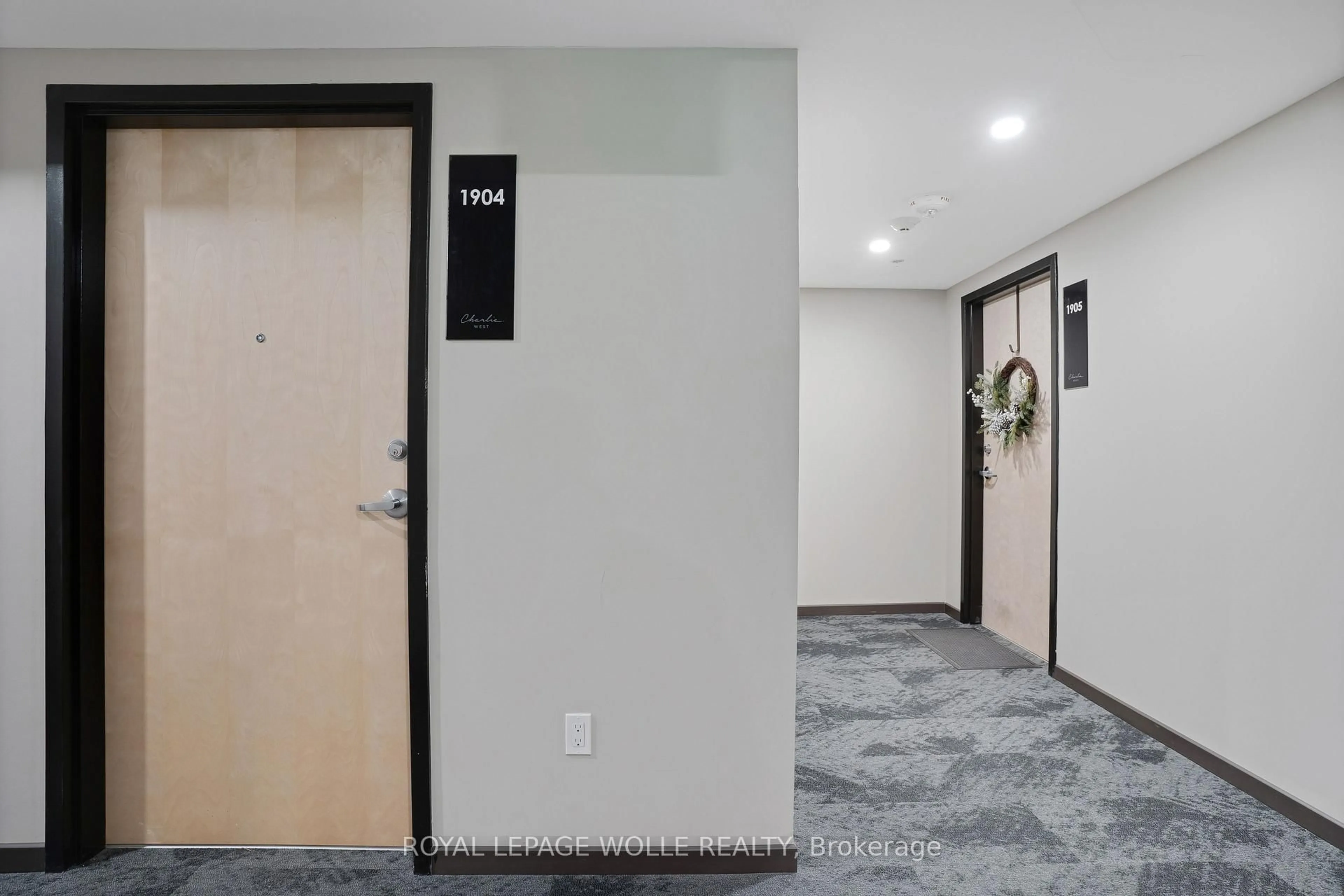 Indoor foyer for 60 Charles St #1904, Kitchener Ontario N2G 0C9