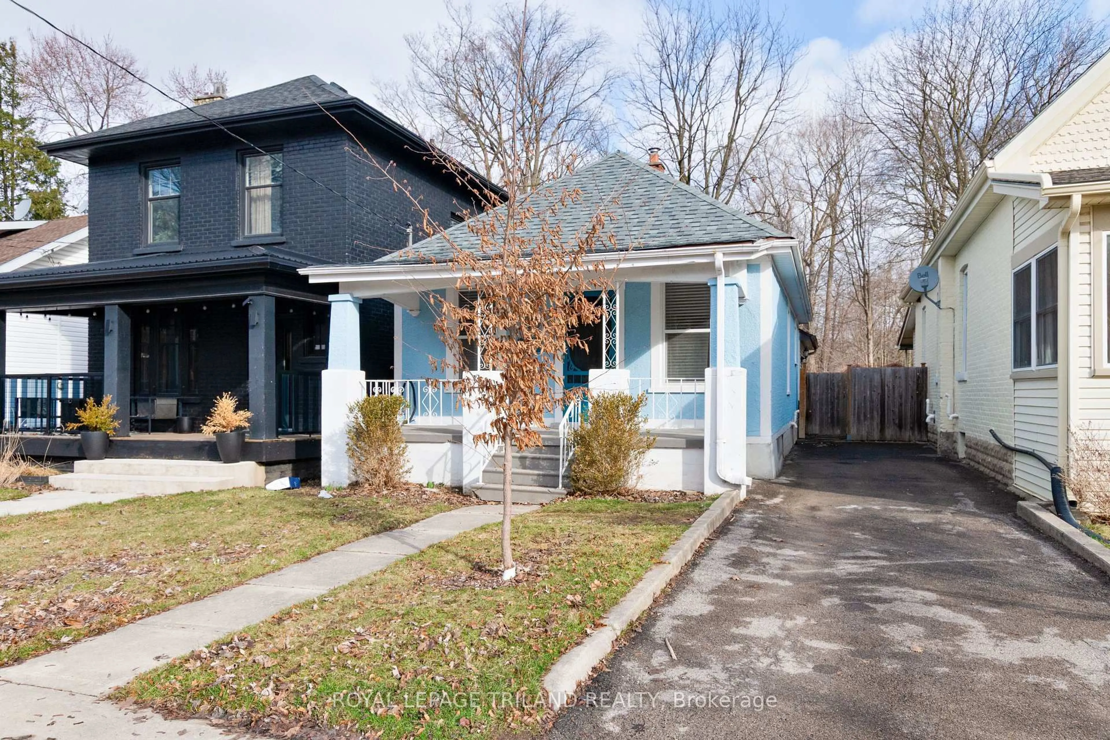 Unknown for 30 Elmwood Pl, London South Ontario N6J 1J2