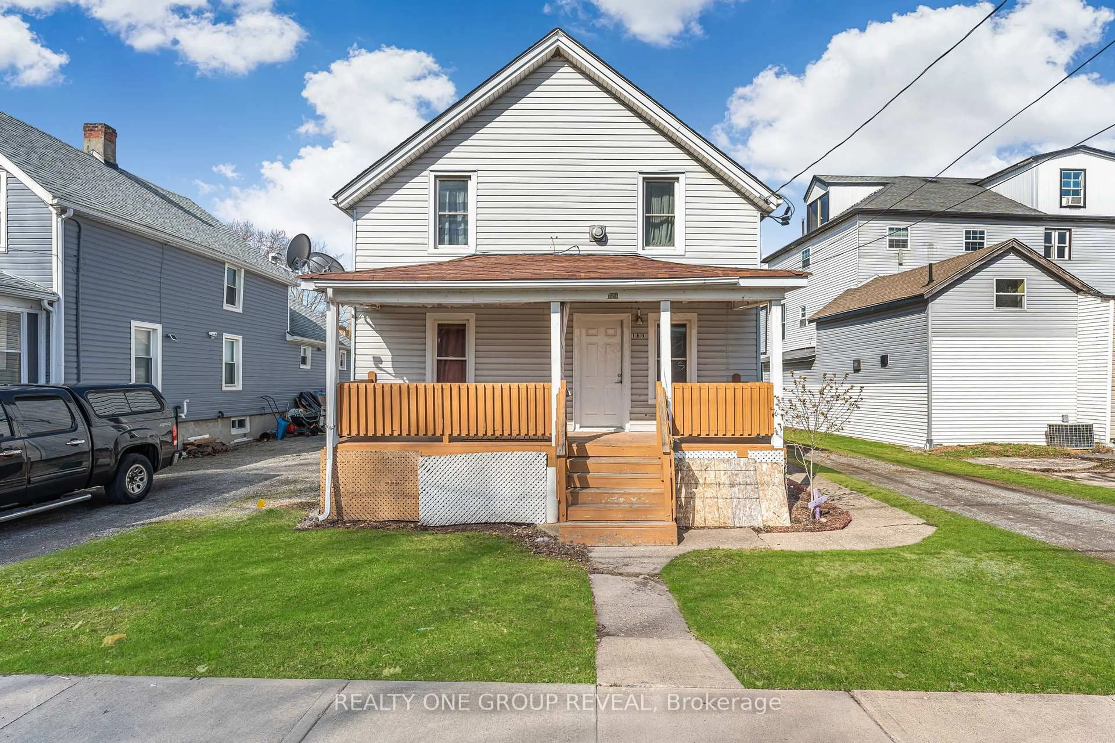 Unknown for 160 Fares St, Port Colborne Ontario L3K 1W2