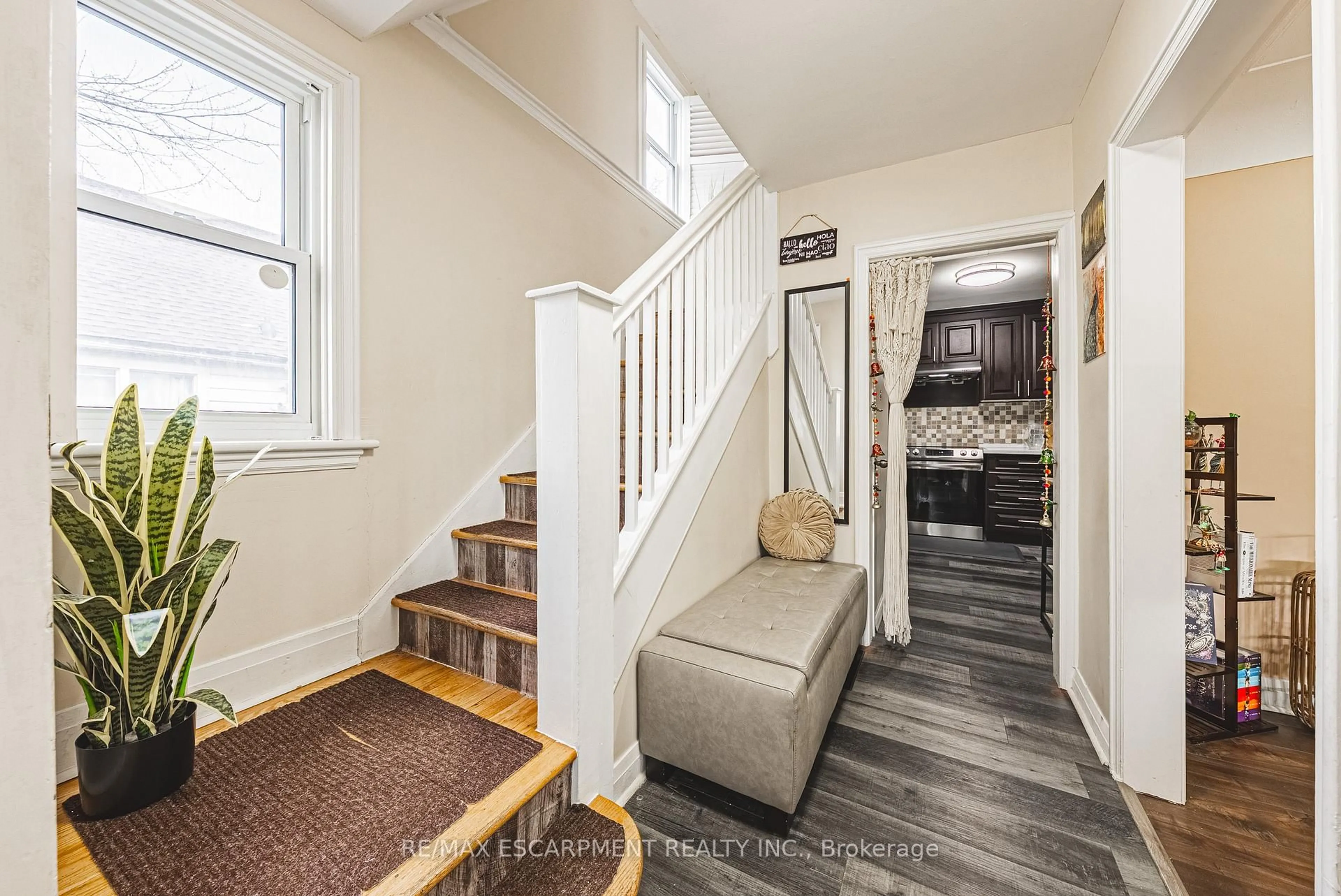 Stairs for 5 West 3rd St, Hamilton Ontario L9C 3J5