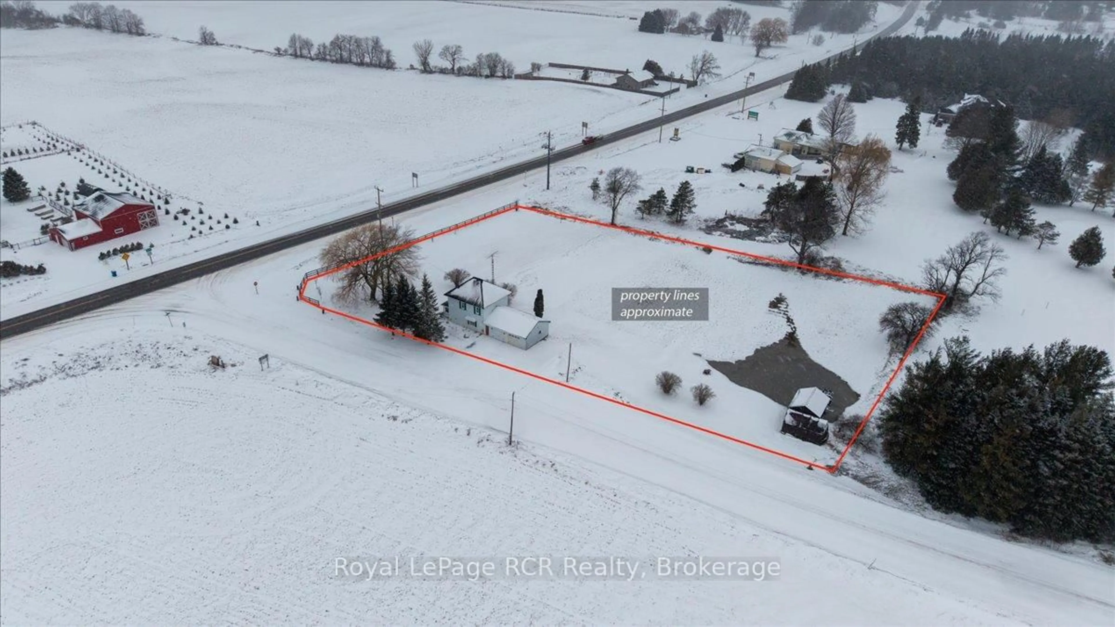 A pic from outside/outdoor area/front of a property/back of a property/a pic from drone, unknown for 123007 Southgate Road 12, Southgate Ontario N0G 2L0