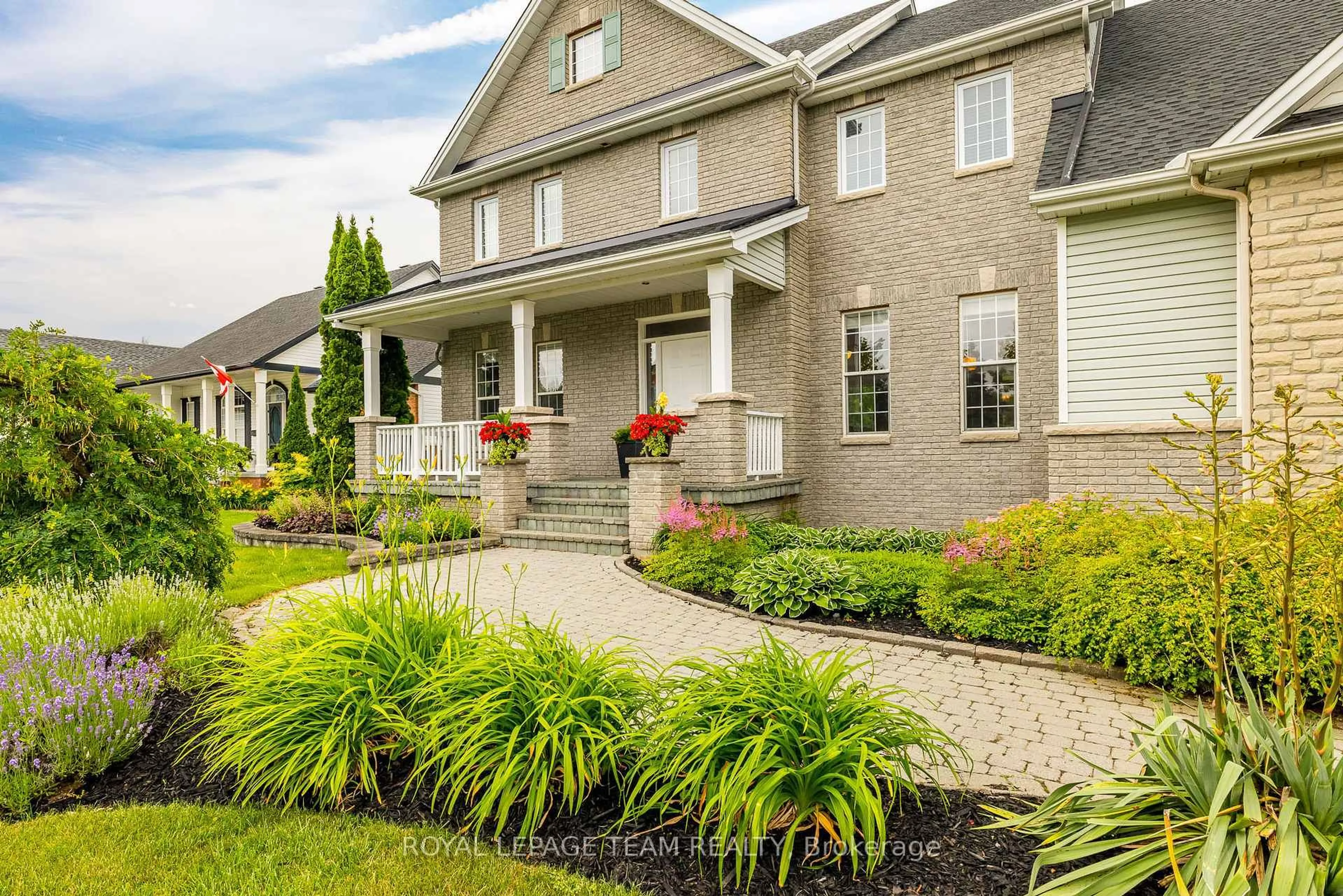 Home with brick exterior material, street for 10 Beechgrove Gdns, Stittsville Ontario K2S 1W5