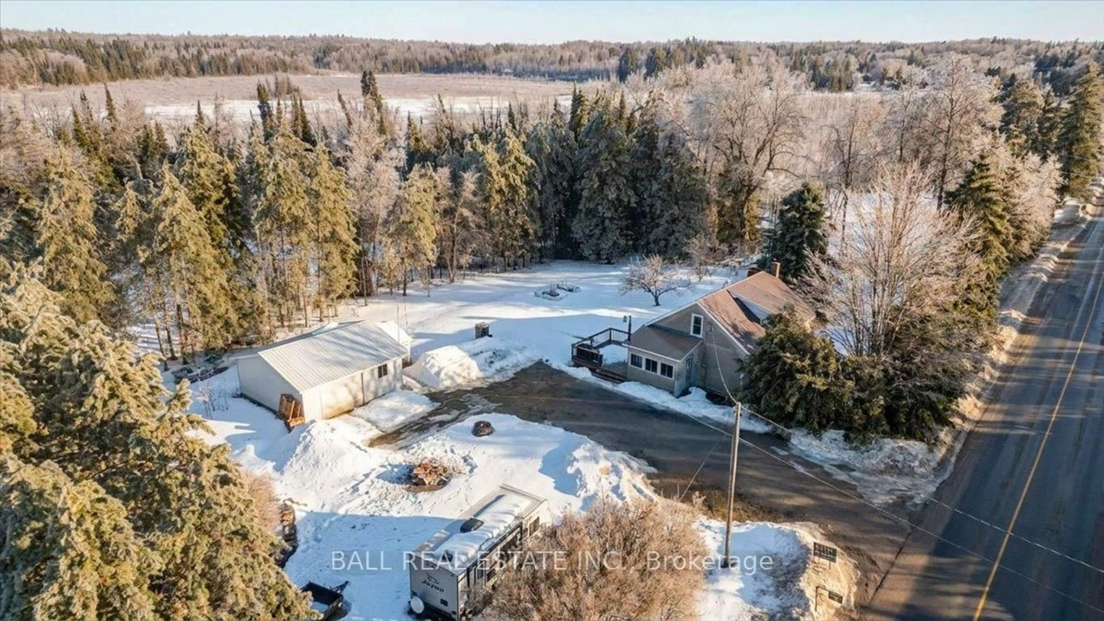 A pic from outside/outdoor area/front of a property/back of a property/a pic from drone, water/lake/river/ocean view for 628 Weslemkoon Lake Rd, Hastings Ontario K0L 1W0