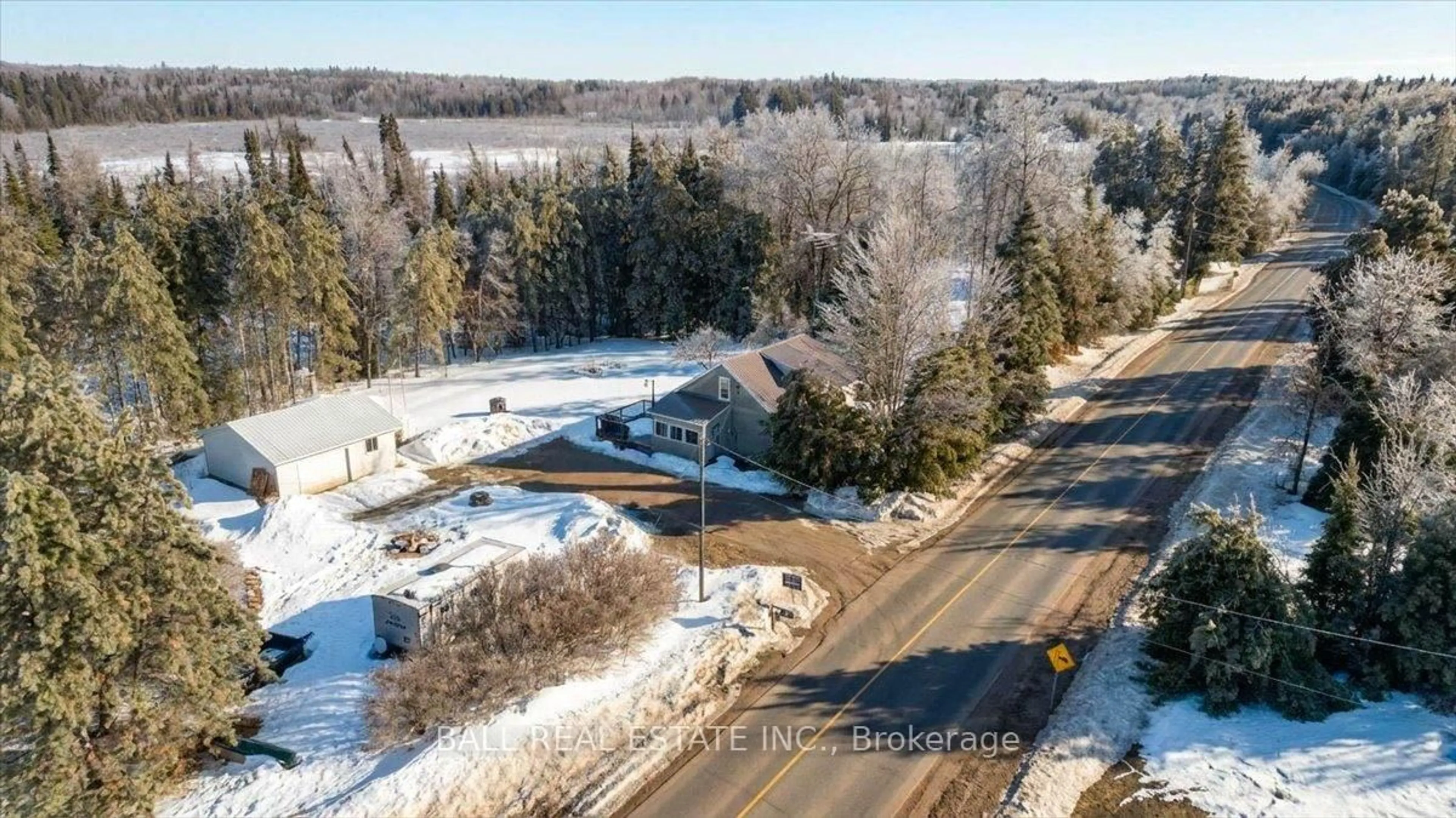 A pic from outside/outdoor area/front of a property/back of a property/a pic from drone, unknown for 628 Weslemkoon Lake Rd, Hastings Ontario K0L 1W0