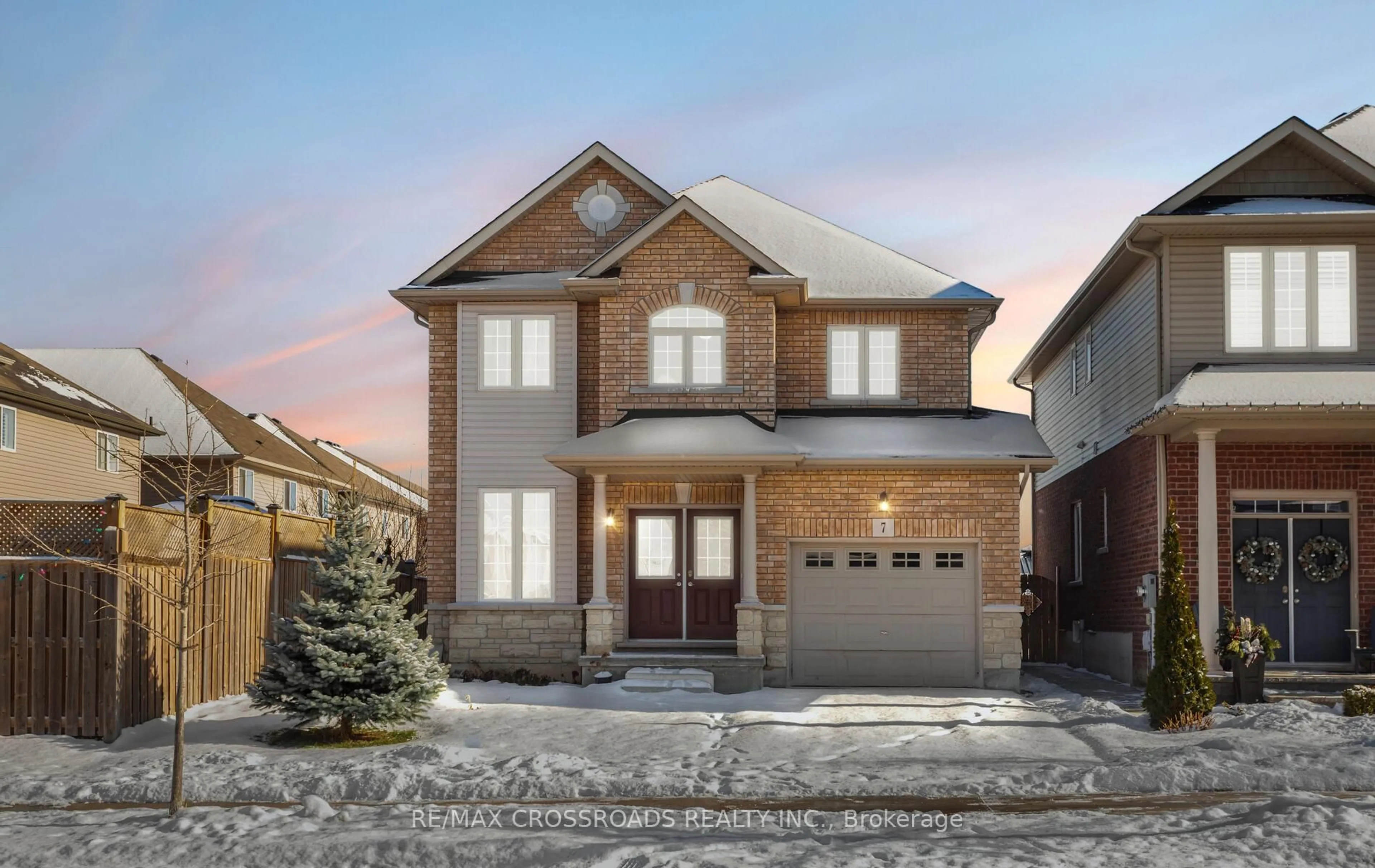Home with brick exterior material, street for 7 Colorado Blvd, Hamilton Ontario L0R 1P0