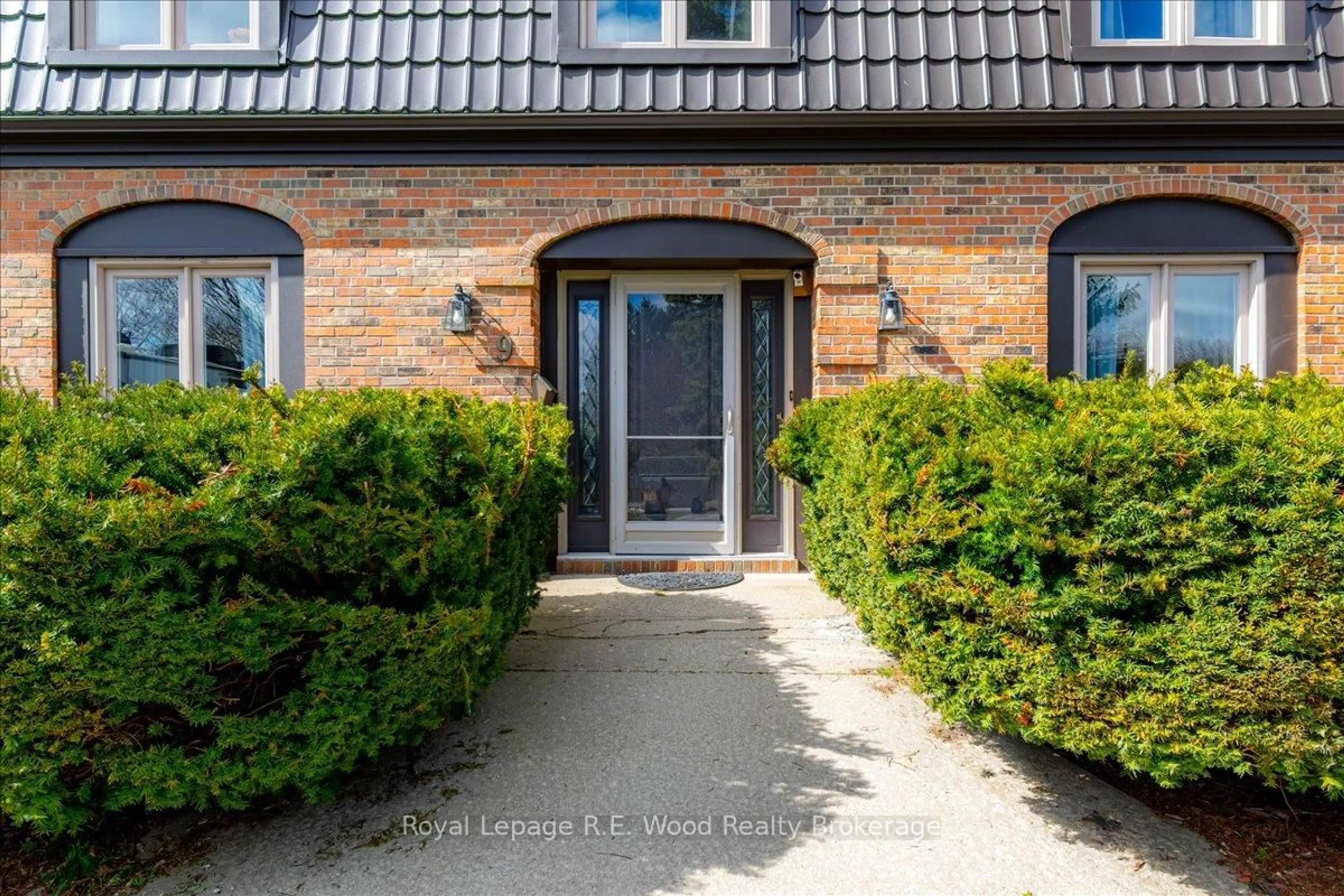 Unknown for 9 Woodcock Dr, Tillsonburg Ontario N4G 4L7