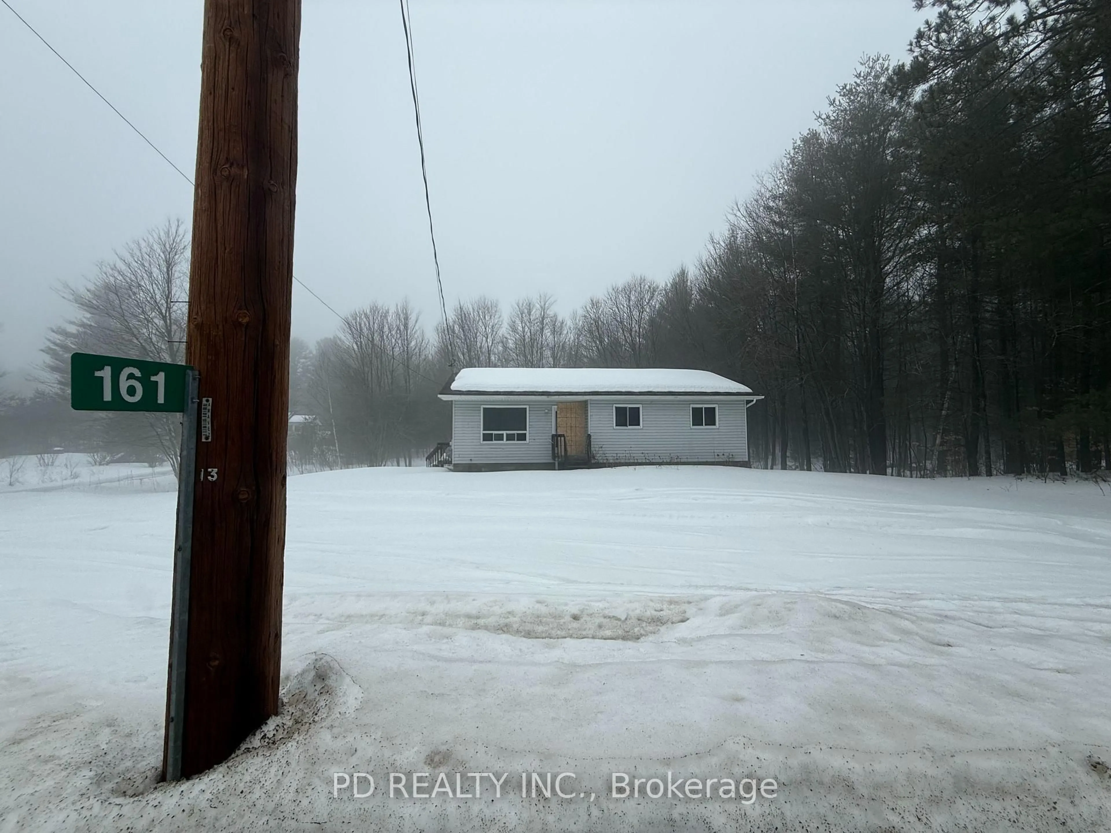 Shed for 161 Glastonbury Rd, Addington Highlands Ontario K0H 2G0
