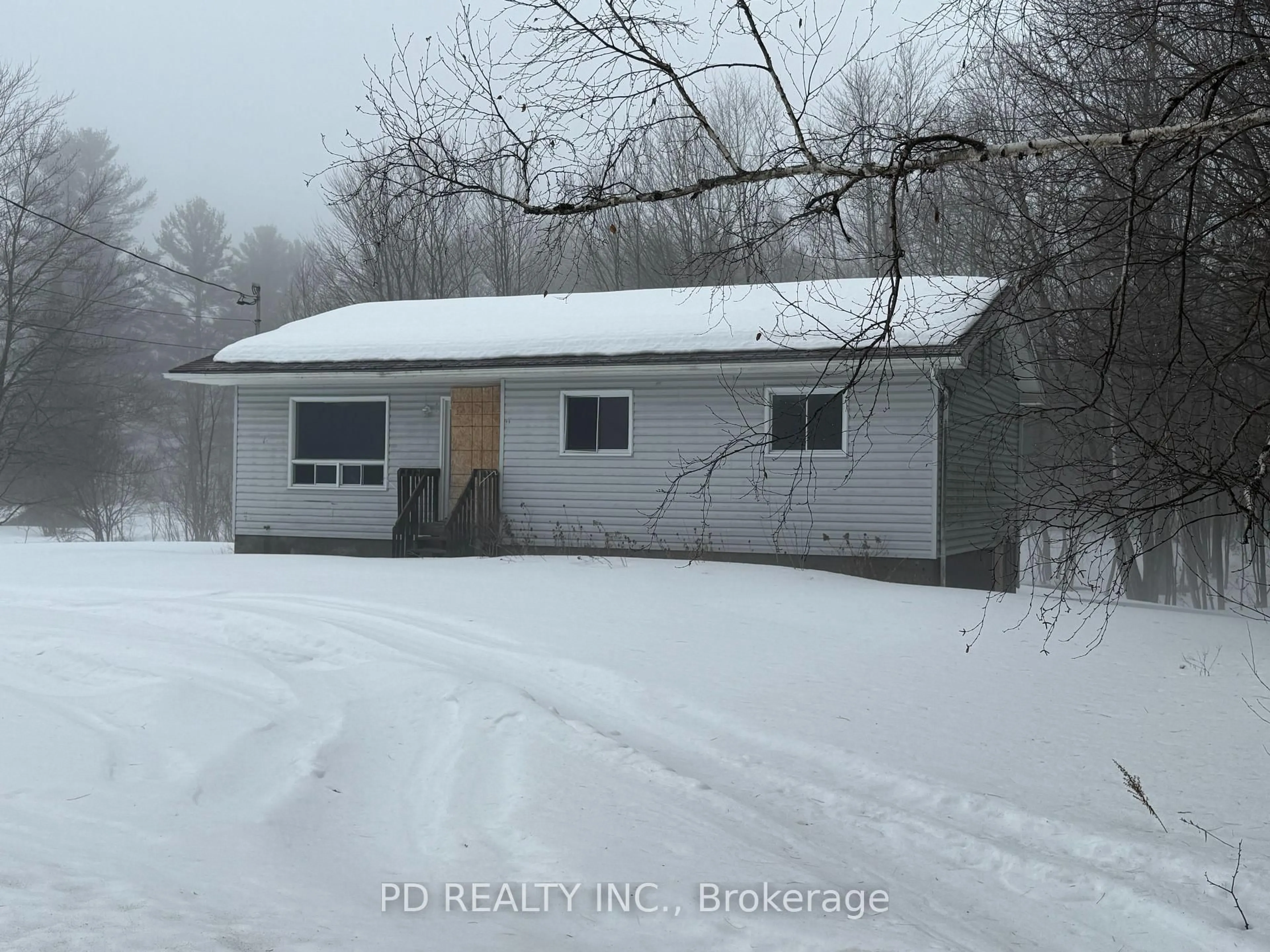 Unknown for 161 Glastonbury Rd, Addington Highlands Ontario K0H 2G0