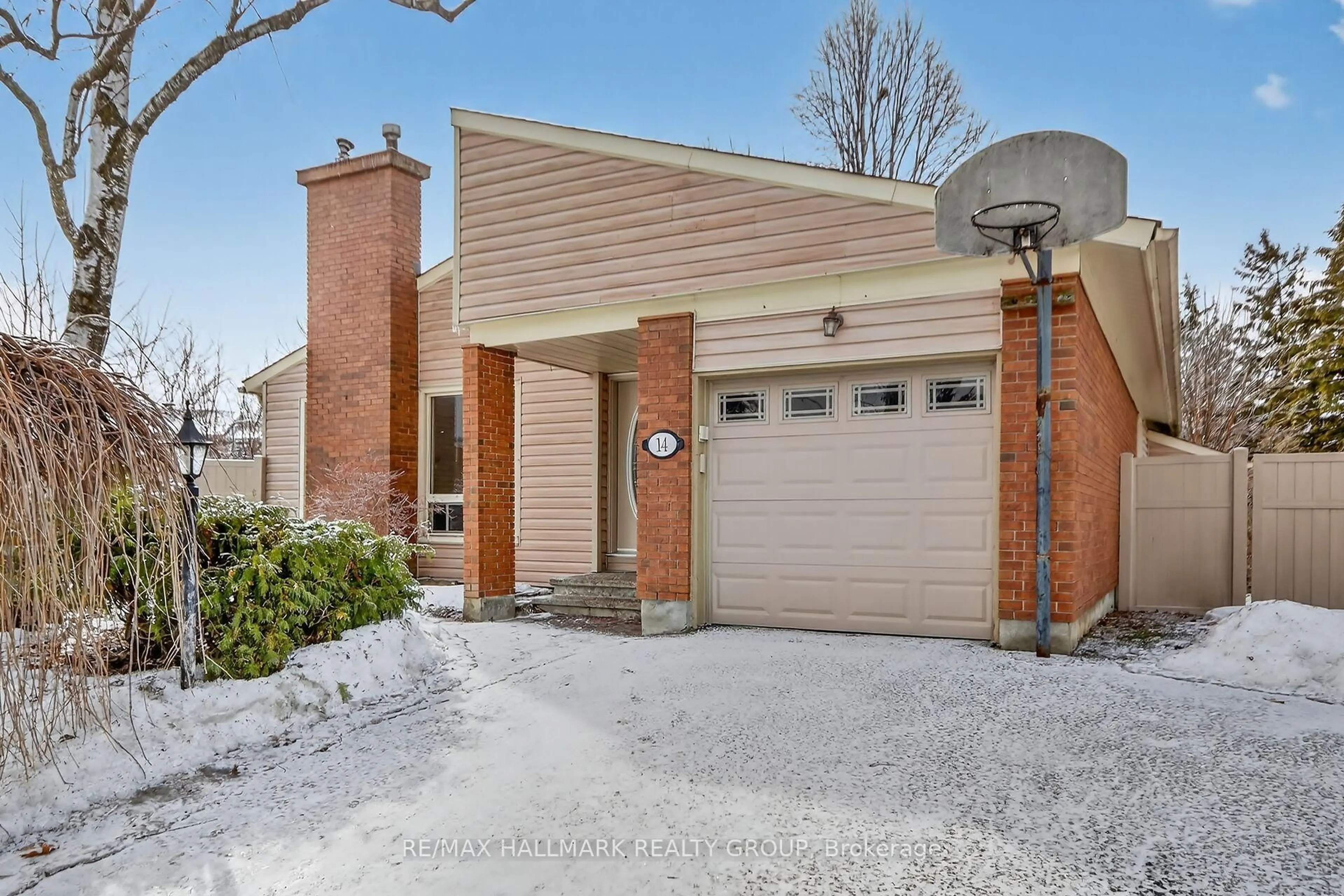 Home with brick exterior material, street for 14 Jalna Crt, Barrhaven Ontario K2J 1M6