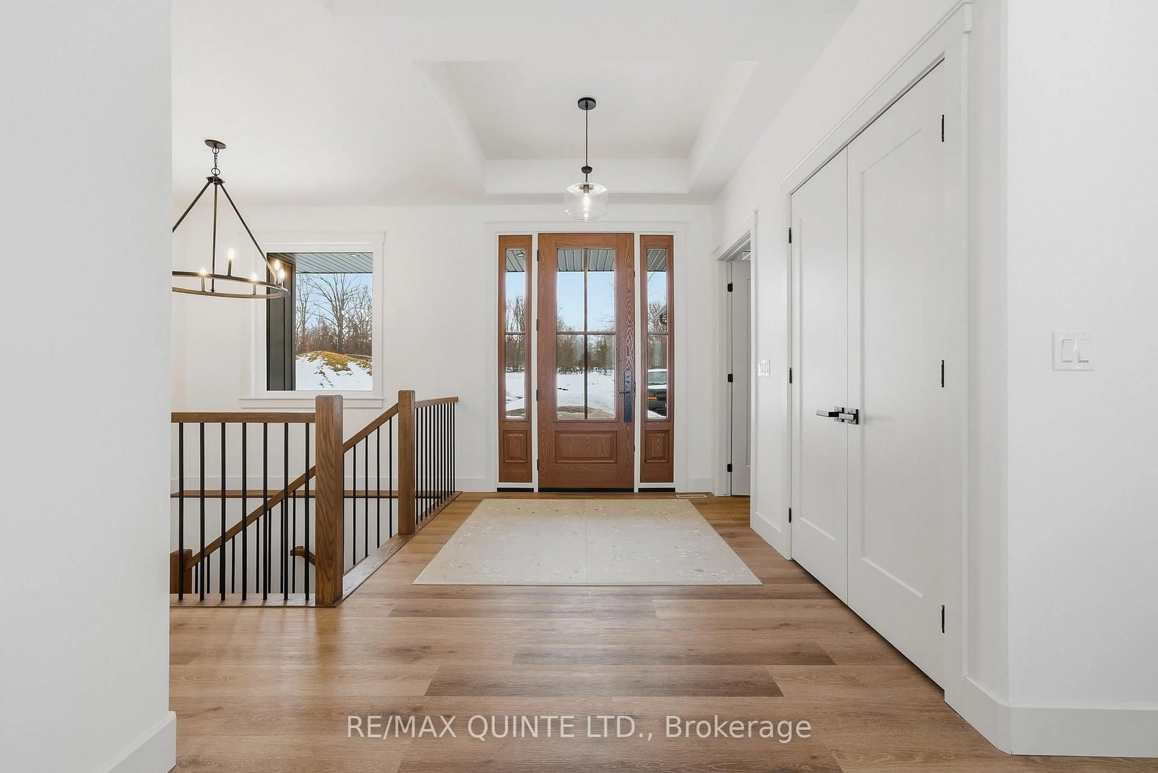 Indoor entryway for 2501 Harmony Rd, Tyendinaga Ontario K8N 4Z6