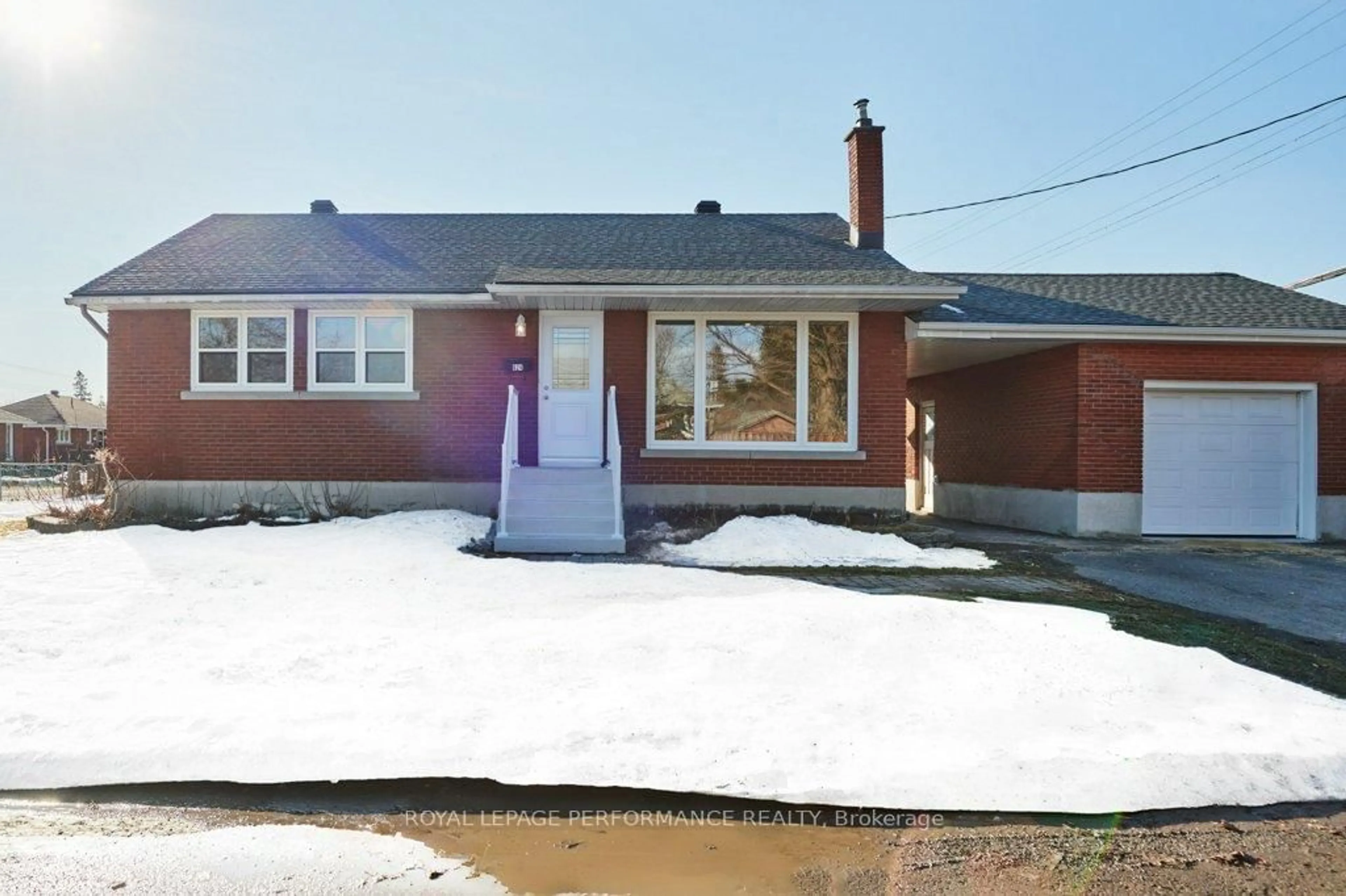 Unknown for 426 Clarke Ave, Ottawa Ontario K1K 0Y7