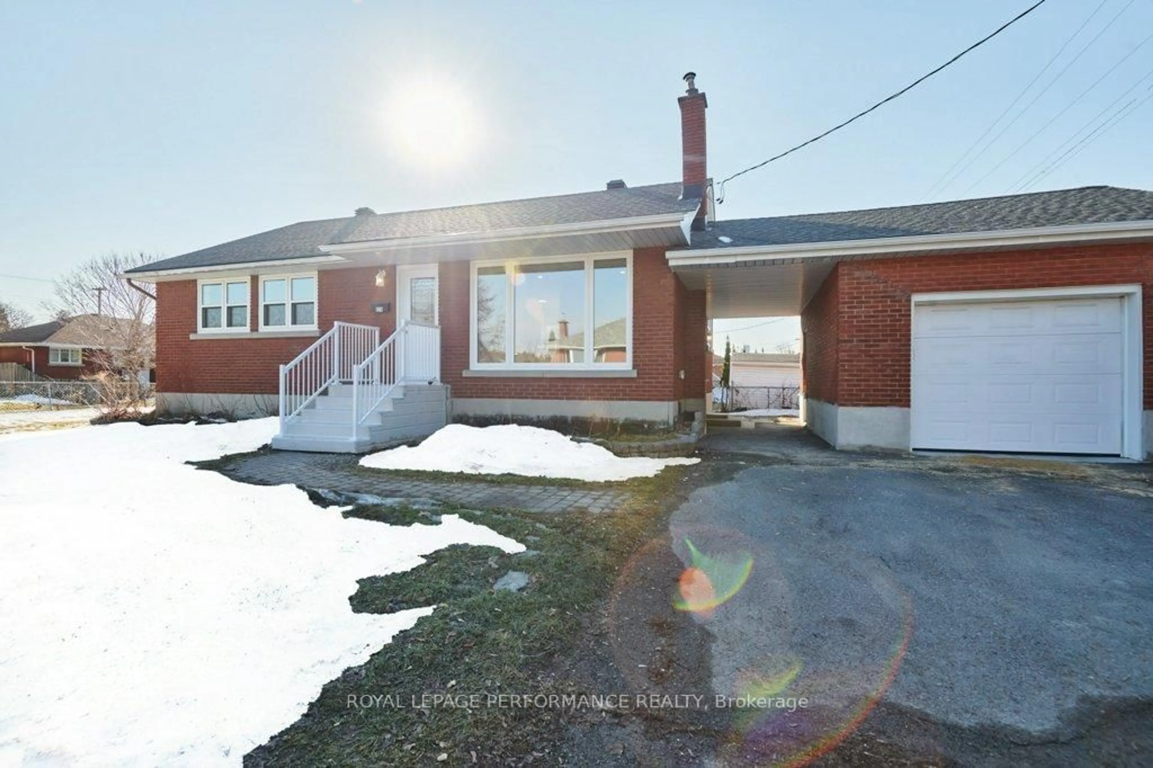 Unknown for 426 Clarke Ave, Ottawa Ontario K1K 0Y7