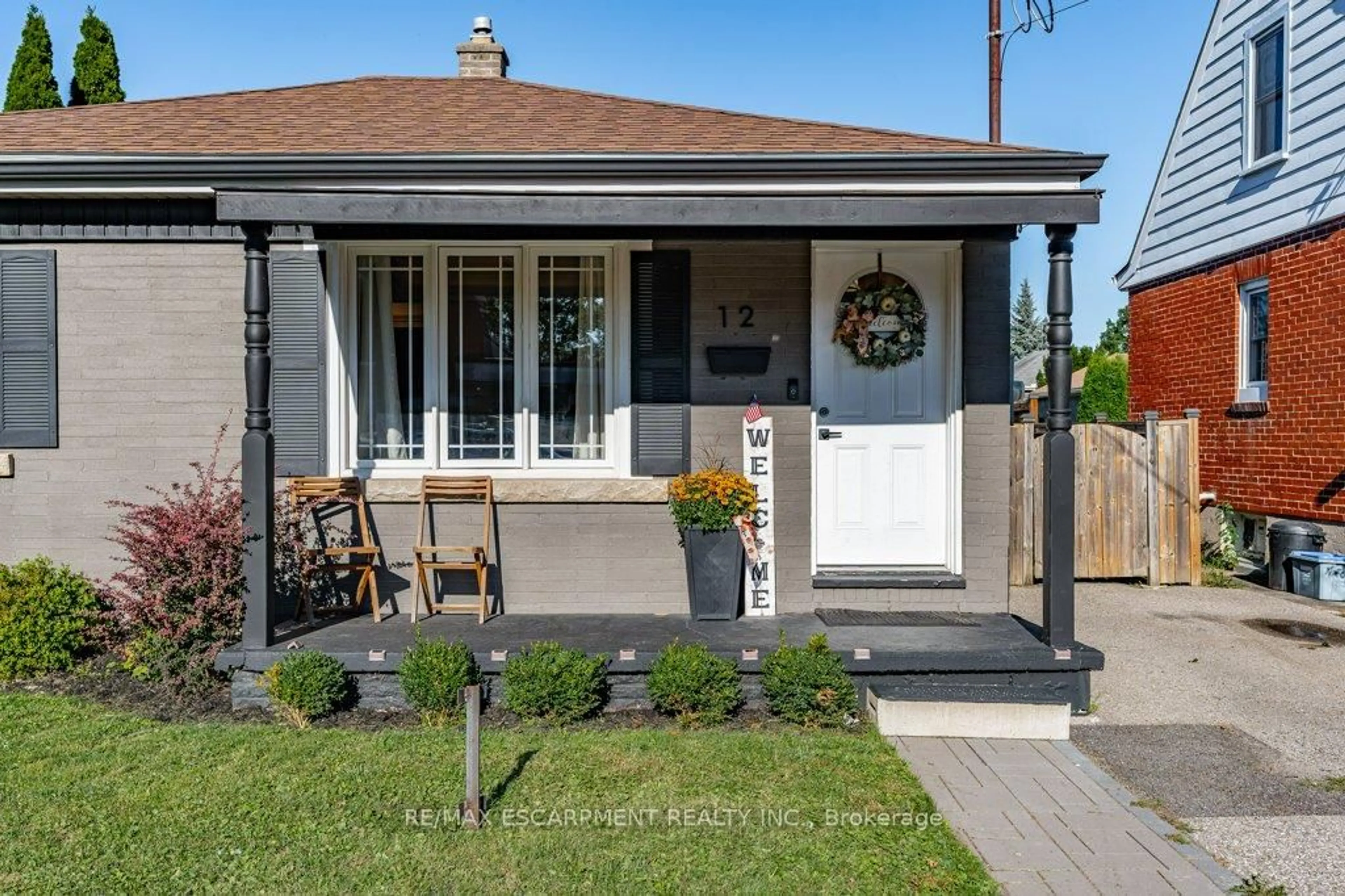 Patio, street for 12 Wade Ave, Brantford Ontario N3T 1W8