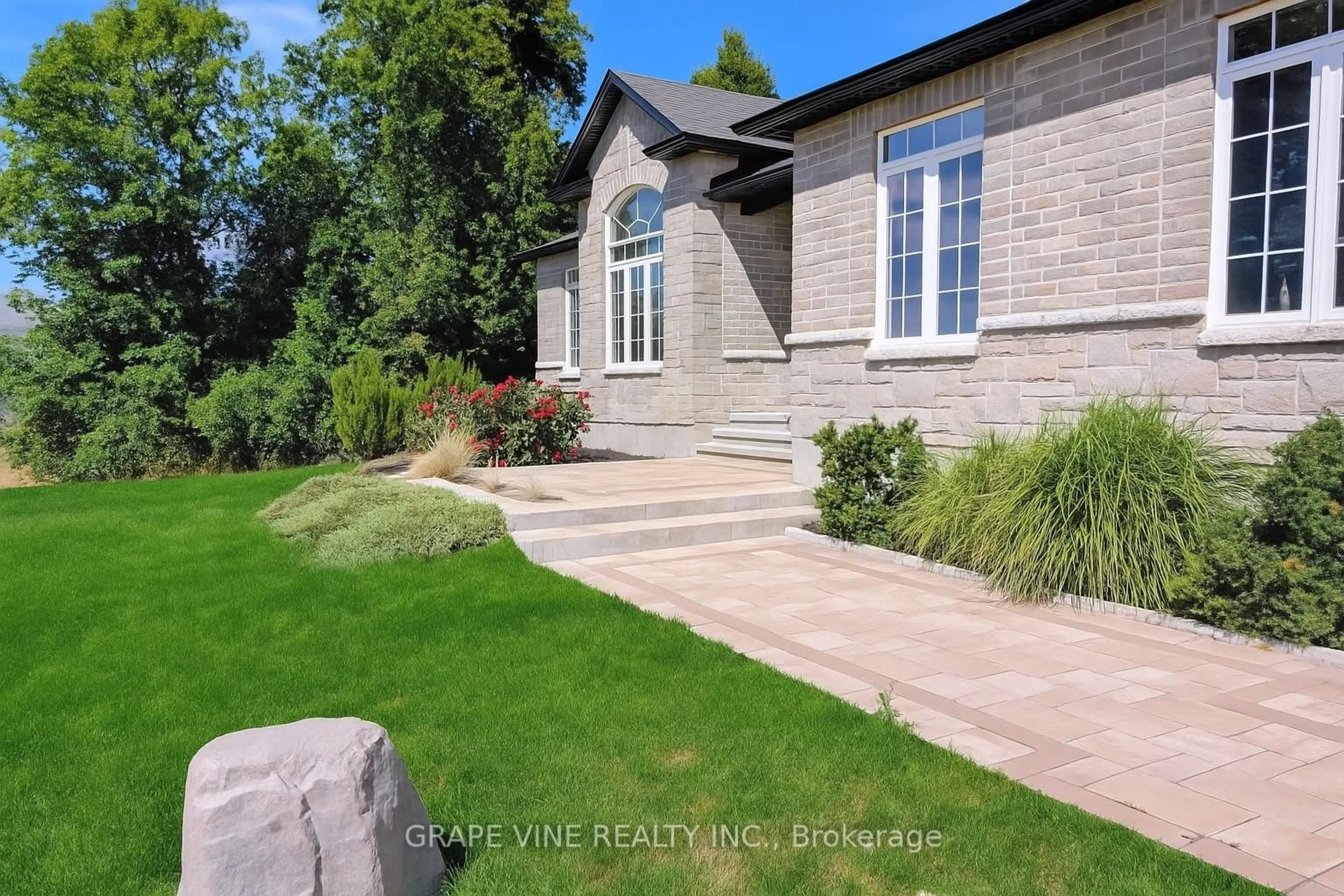 Home with brick exterior material, unknown for 138 Ashton Creek Cres, Ashton Ontario K0A 1B0