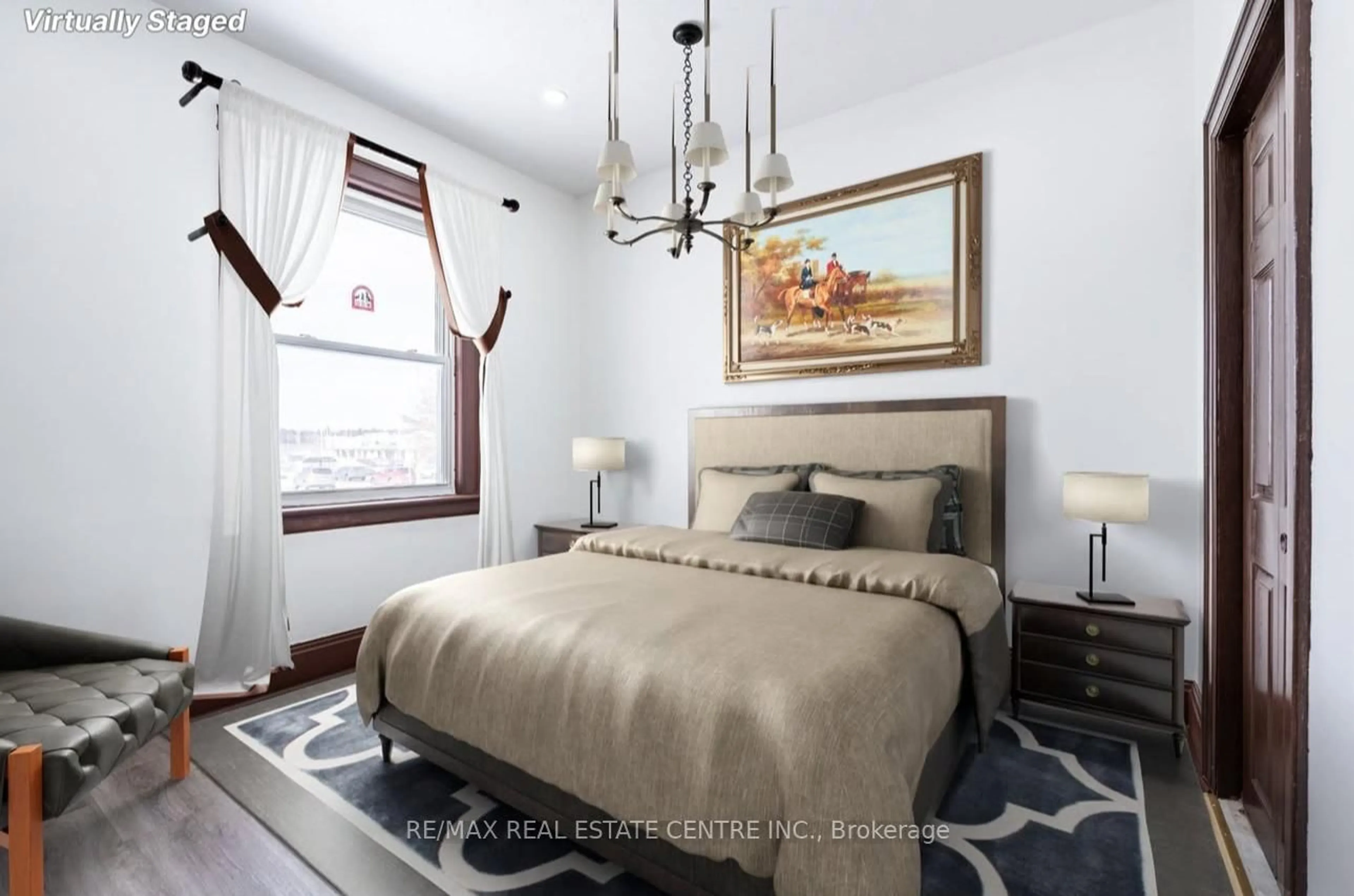 Bedroom with bed, unknown for 5 Easton St, Cambridge Ontario N1R 1G3