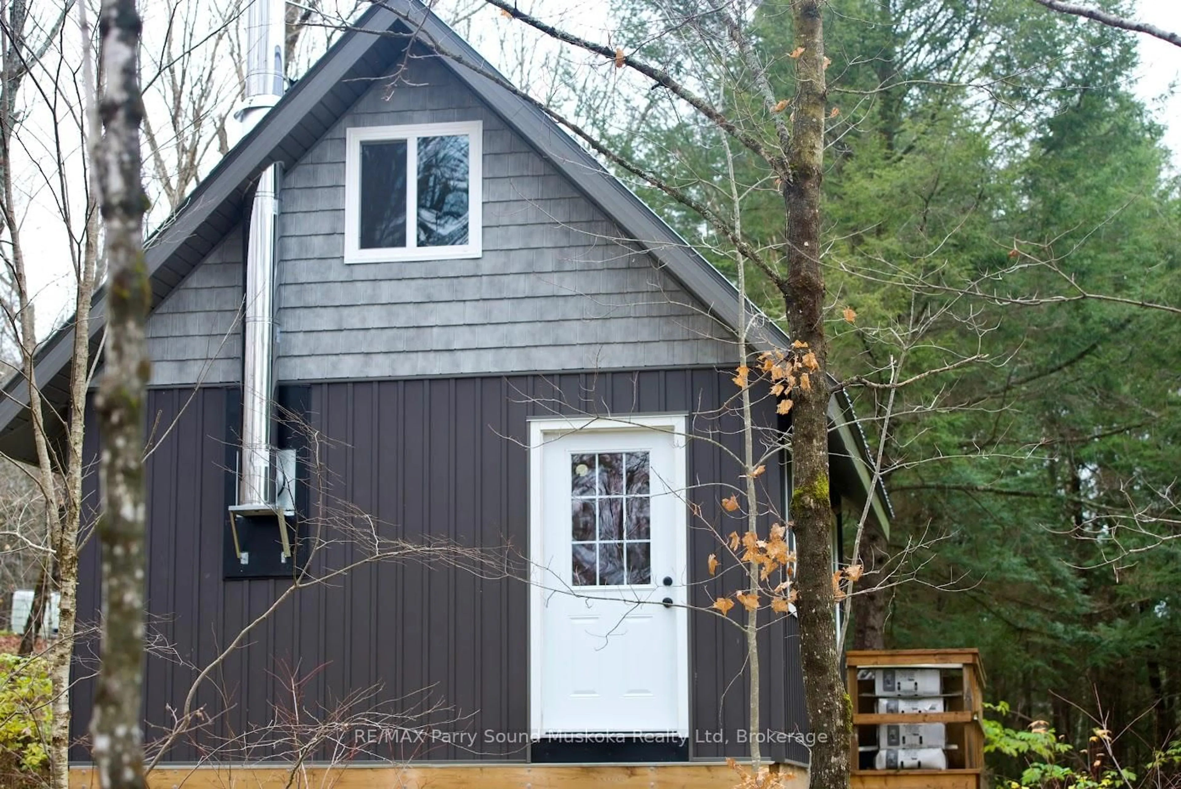 Shed for 00 JACK'S, Parry Sound Remote Area Ontario P0H 1A0