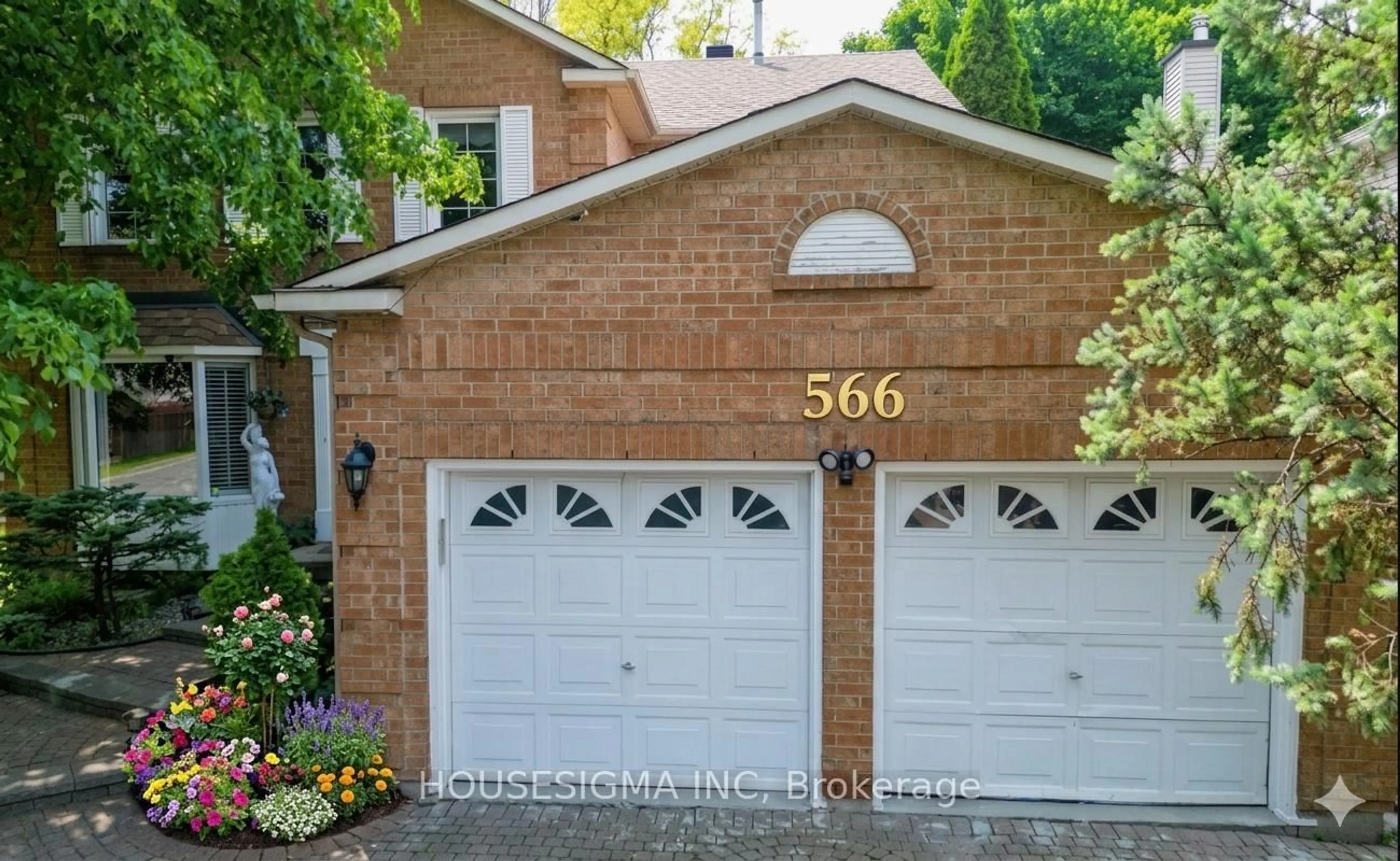 Home with brick exterior material, street for 566 Falwyn Cres, Orleans Ontario K4A 2A4
