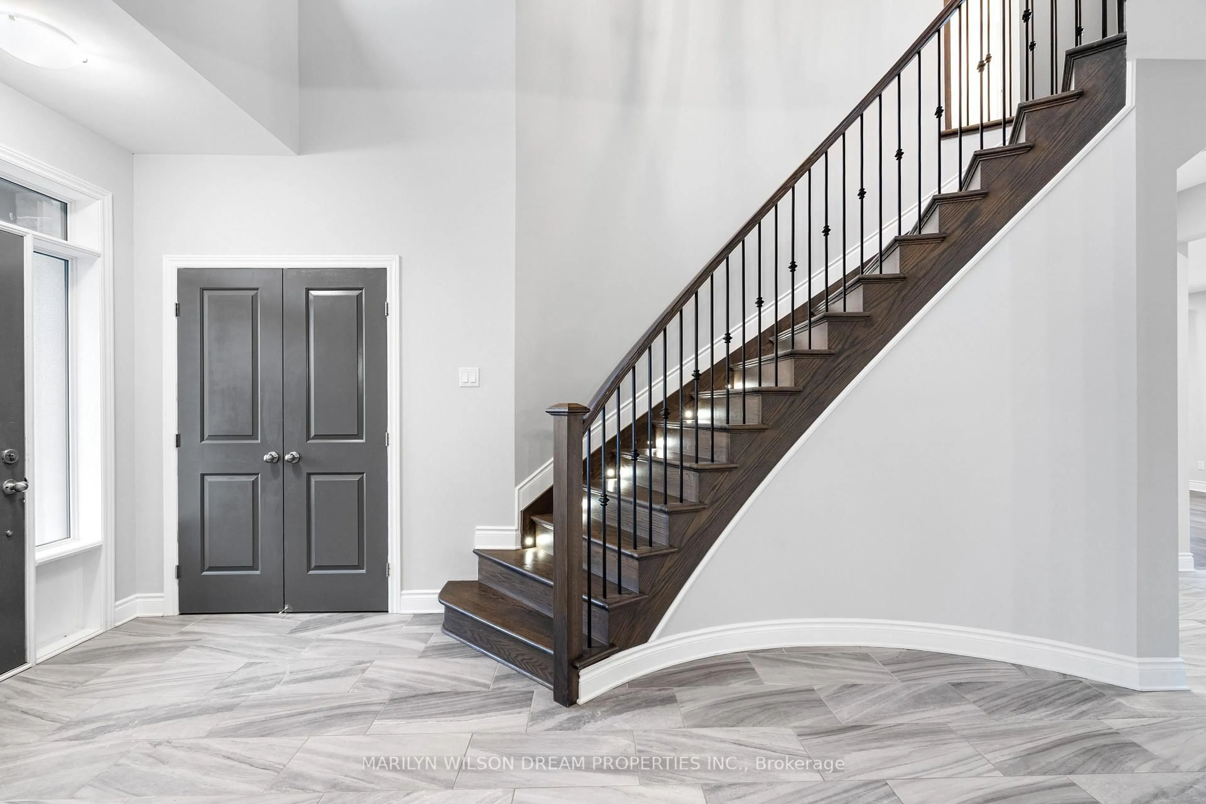 Unknown for 110 Talos Circ, Richmond Ontario K0A 2Z0