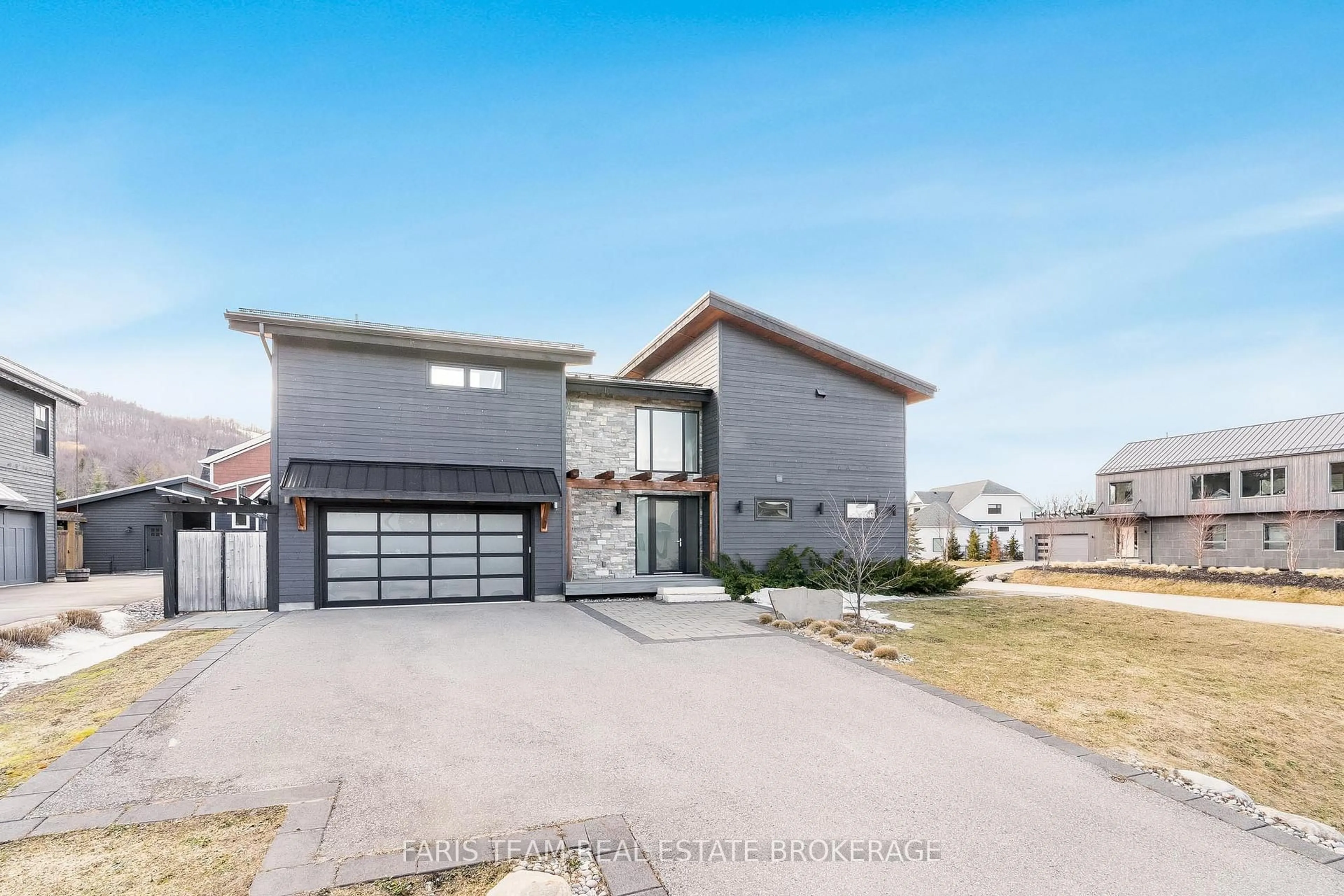 Unknown for 116 Arnot Cres, Blue Mountains Ontario L9Y 0Z8