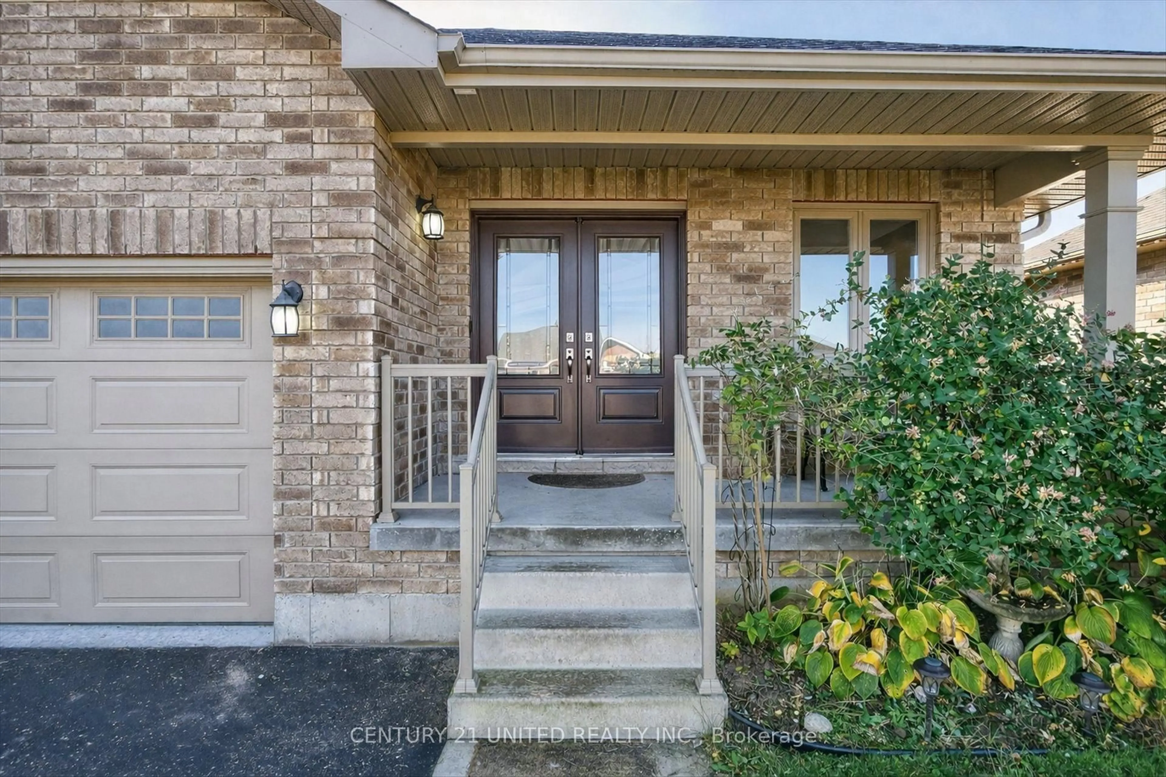 Indoor entryway for 13 Millpond Lane, Asphodel-Norwood Ontario K0L 2V0