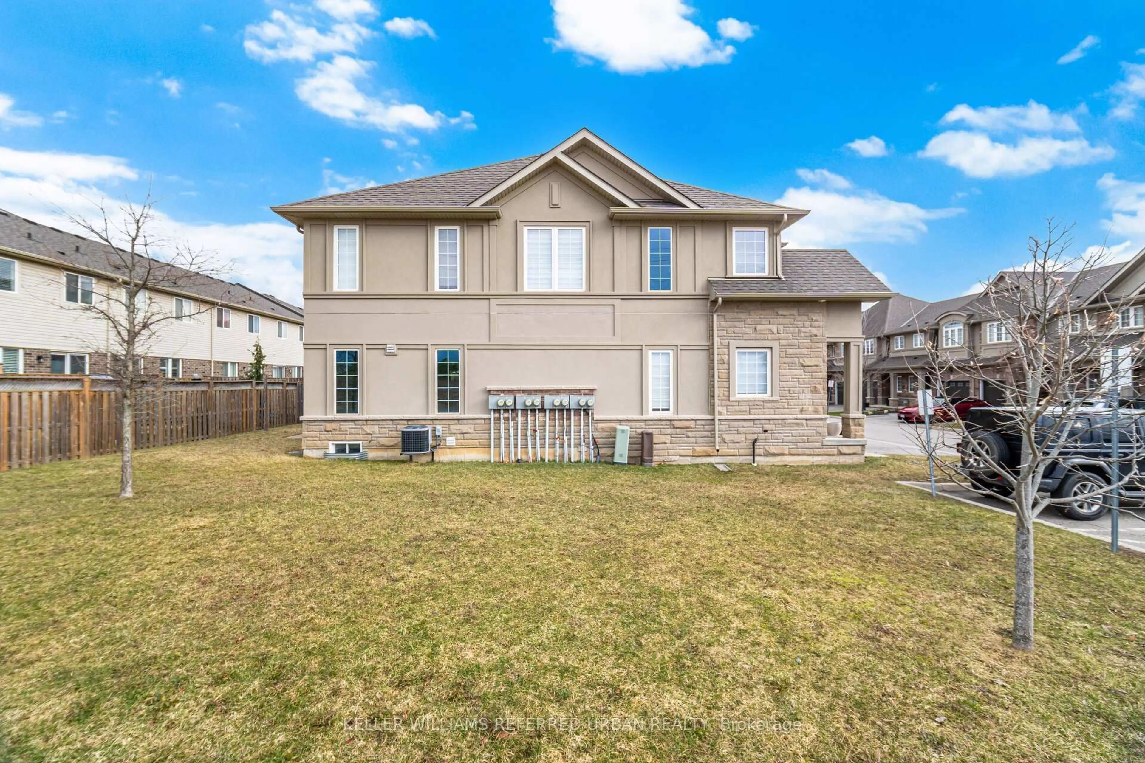 Unknown for 21 Madonna Dr #8, Hamilton Ontario L9B 0H1