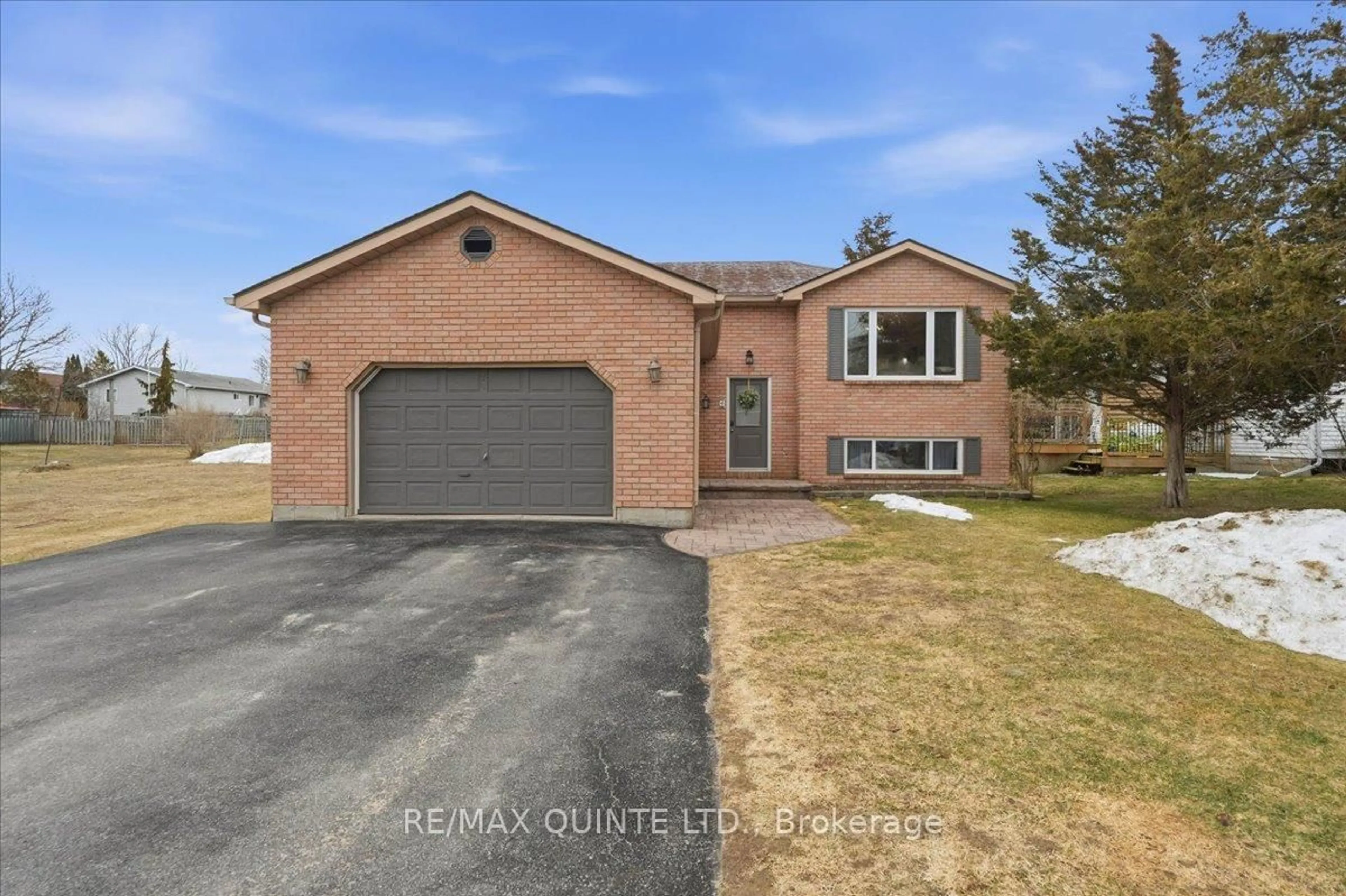 Home with brick exterior material, water/lake/river/ocean view for 4 Harbourview Cres, Prince Edward County Ontario K0K 3L0