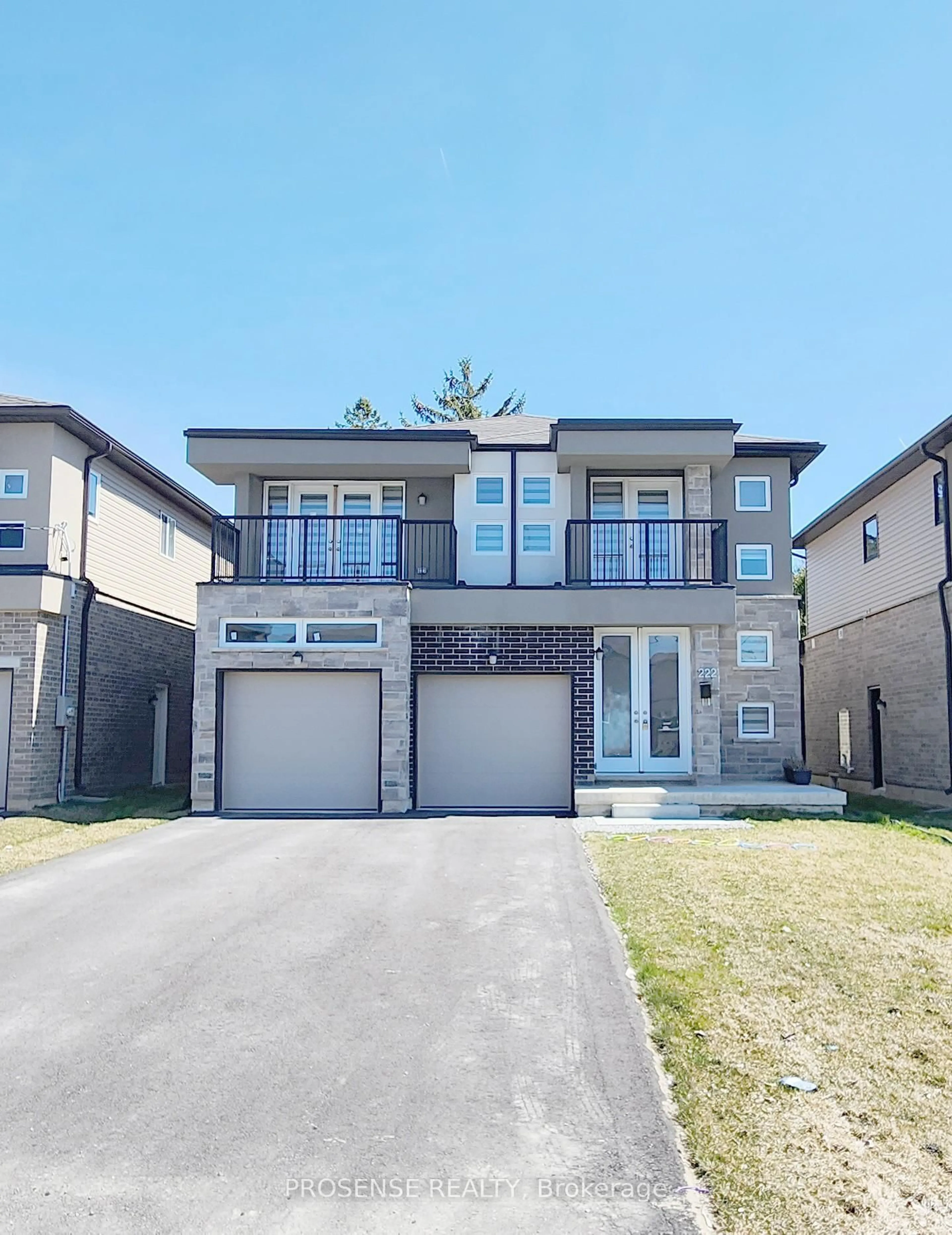 Home with brick exterior material, street for 209 PILKINGTON St, Thorold Ontario L2V 1C2