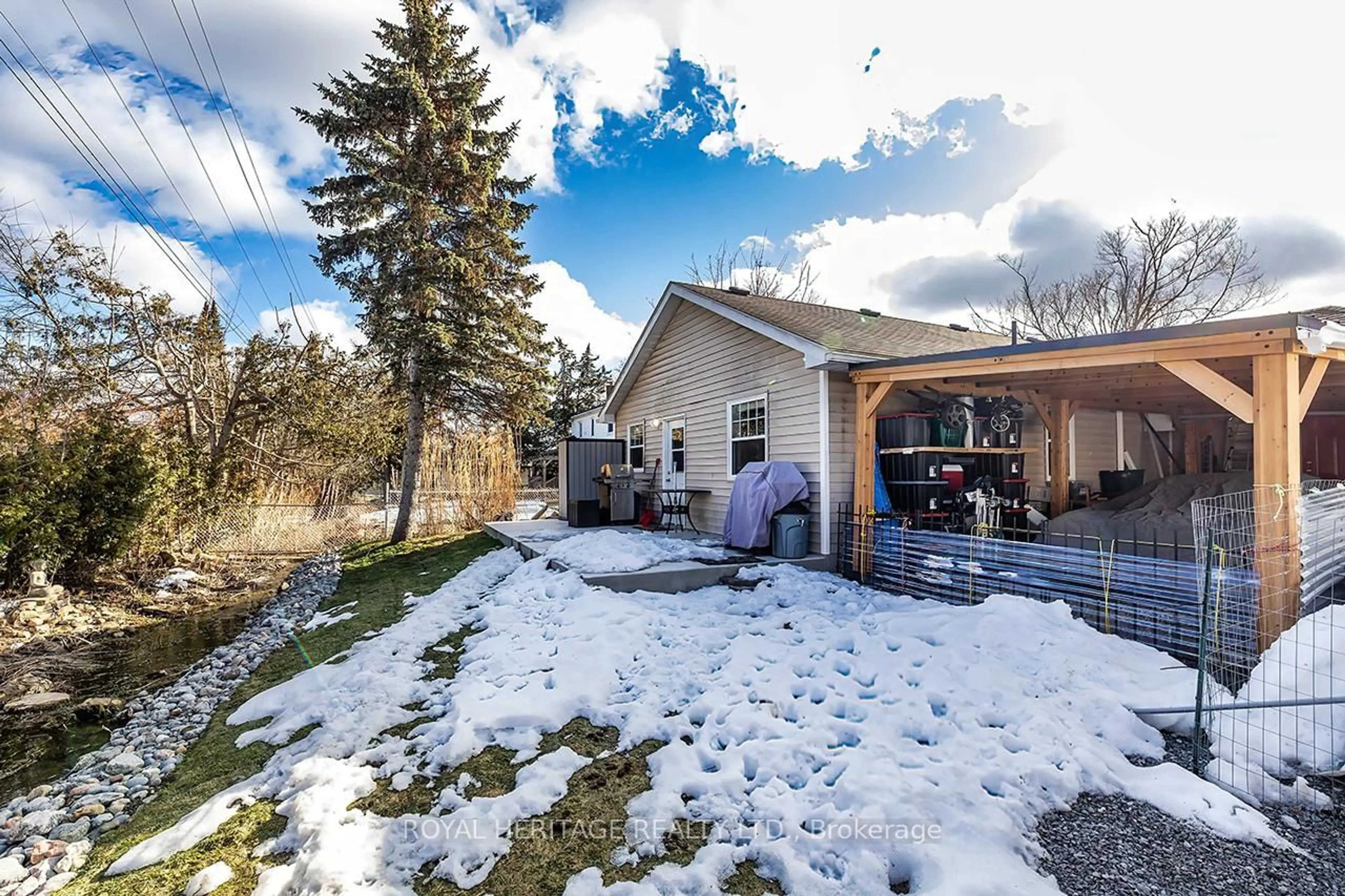 Unknown for 84 Nevin Ave, Peterborough Ontario K9J 6E8